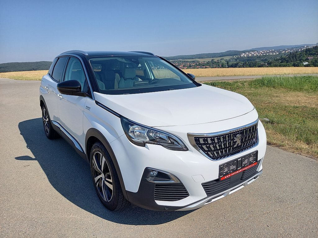 Peugeot 3008, 1,5 Blue HDi 96kW Allure CZ - fotka 2