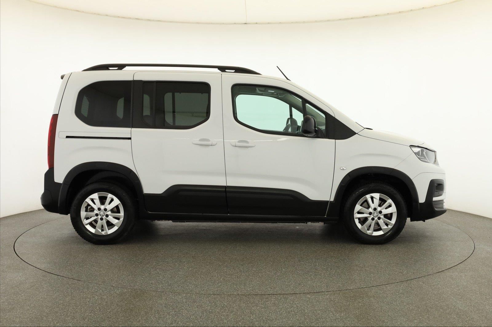 Peugeot Rifter, 1.5 BlueHDi, Allure, 5Míst, ČR - fotka 6