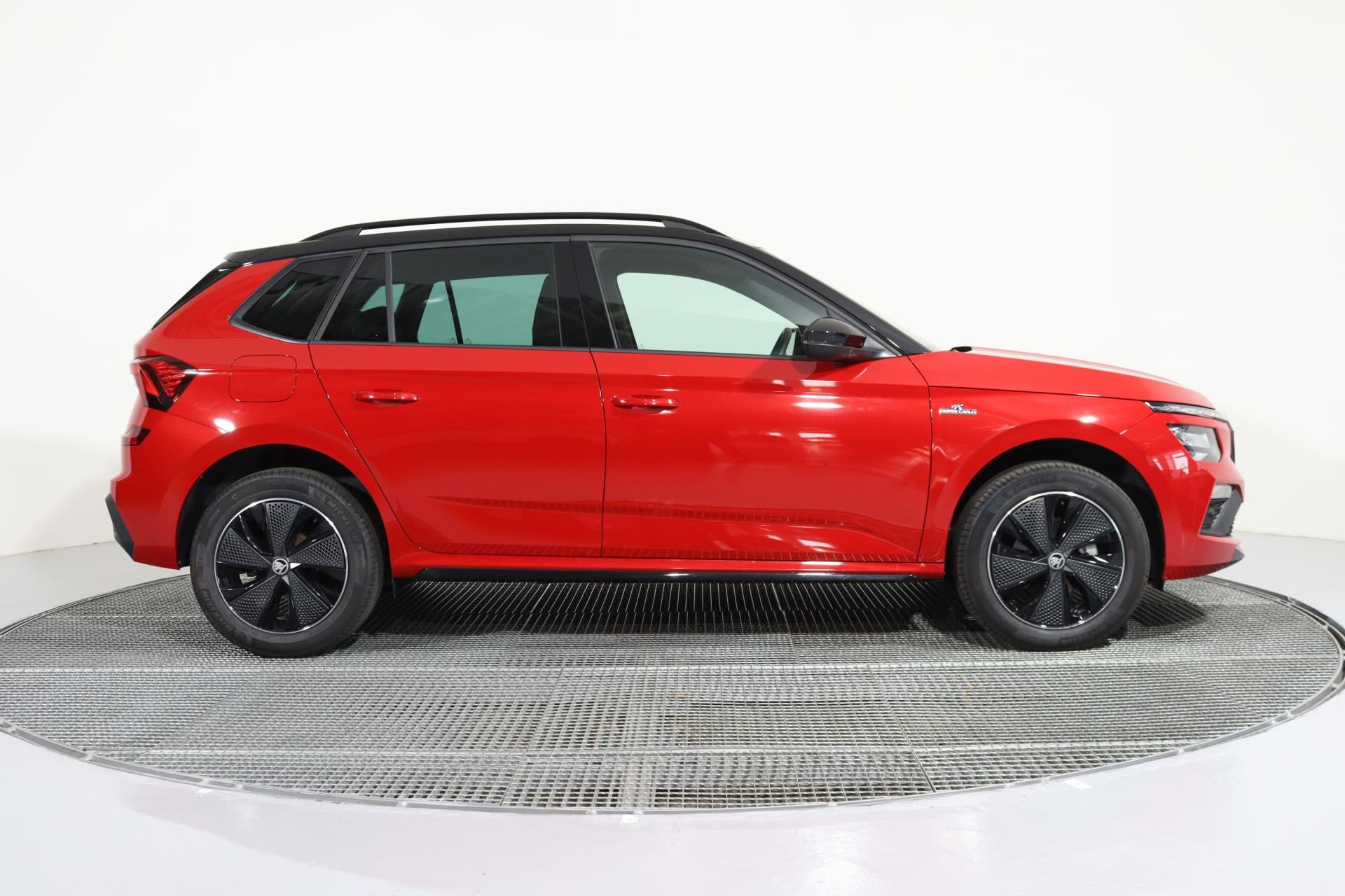Škoda Kamiq, MONTE CARLO 1,5 TSI 110 kW DSG - fotka 3