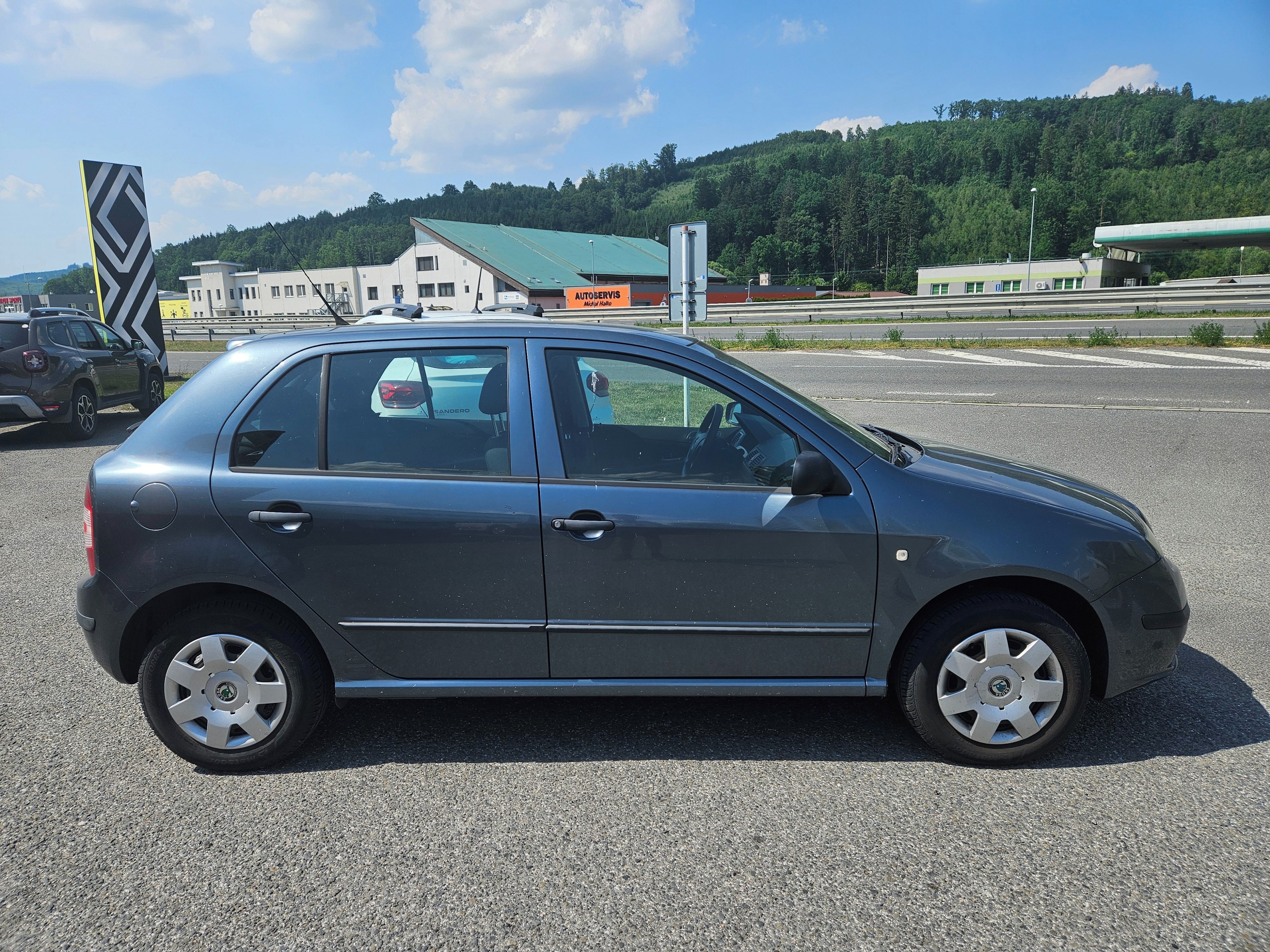 Škoda Fabia, najeto pouze 65 tis km - fotka 6