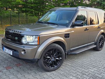 Land Rover Discovery SDV6 HSE