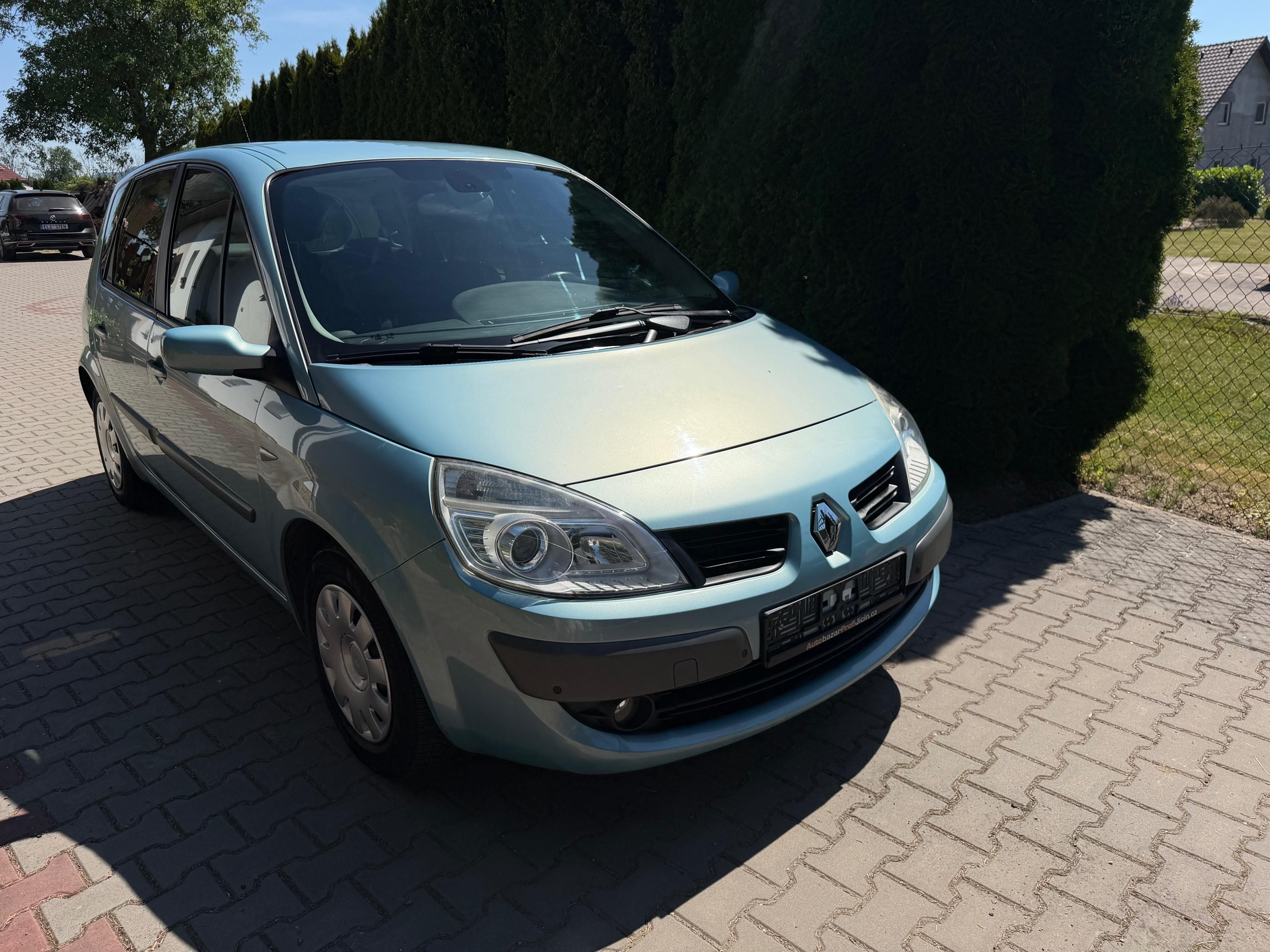 Renault Scénic, 1,6i / 82 kw  , Tažné - fotka 3