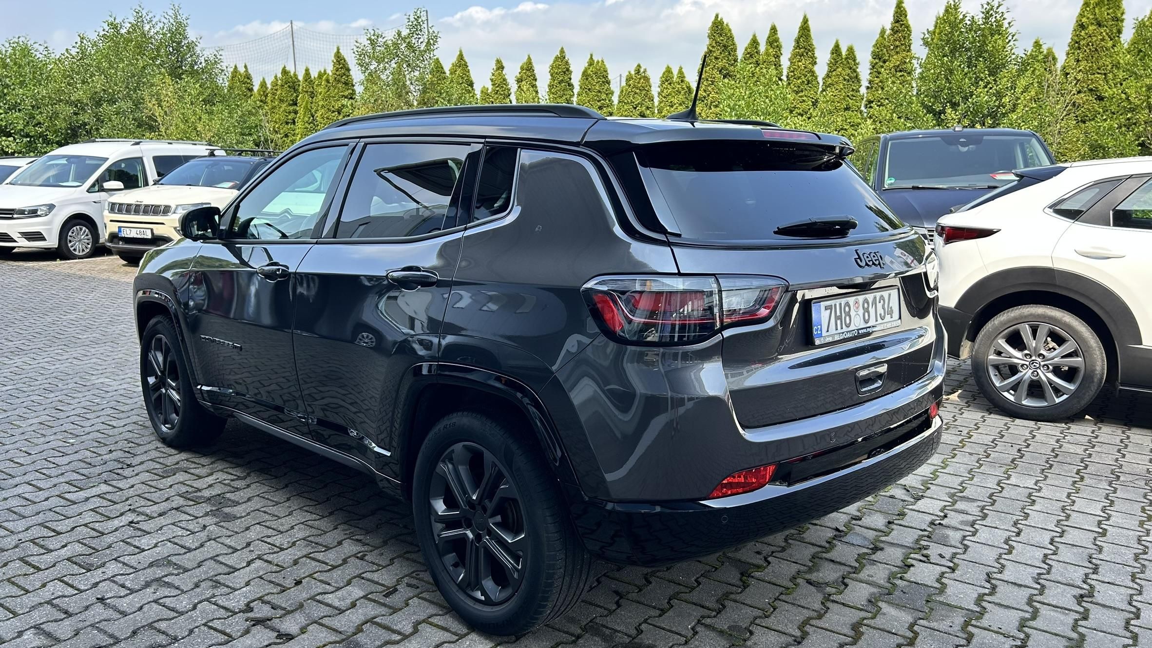 Jeep Compass, 1.3T 150k 80.Annivesary - fotka 6
