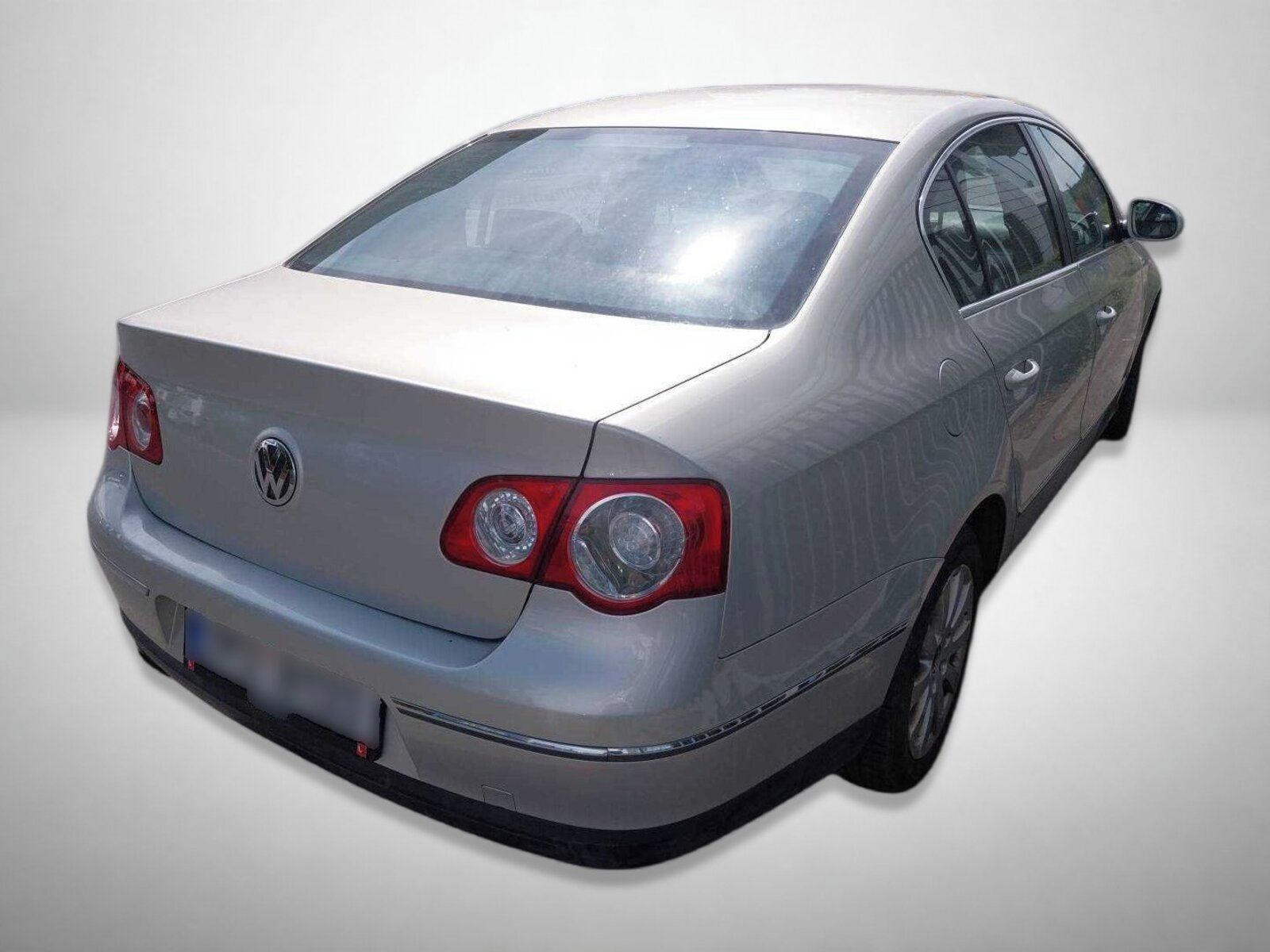 Volkswagen Passat, 1.6 TDI, po STK - fotka 2