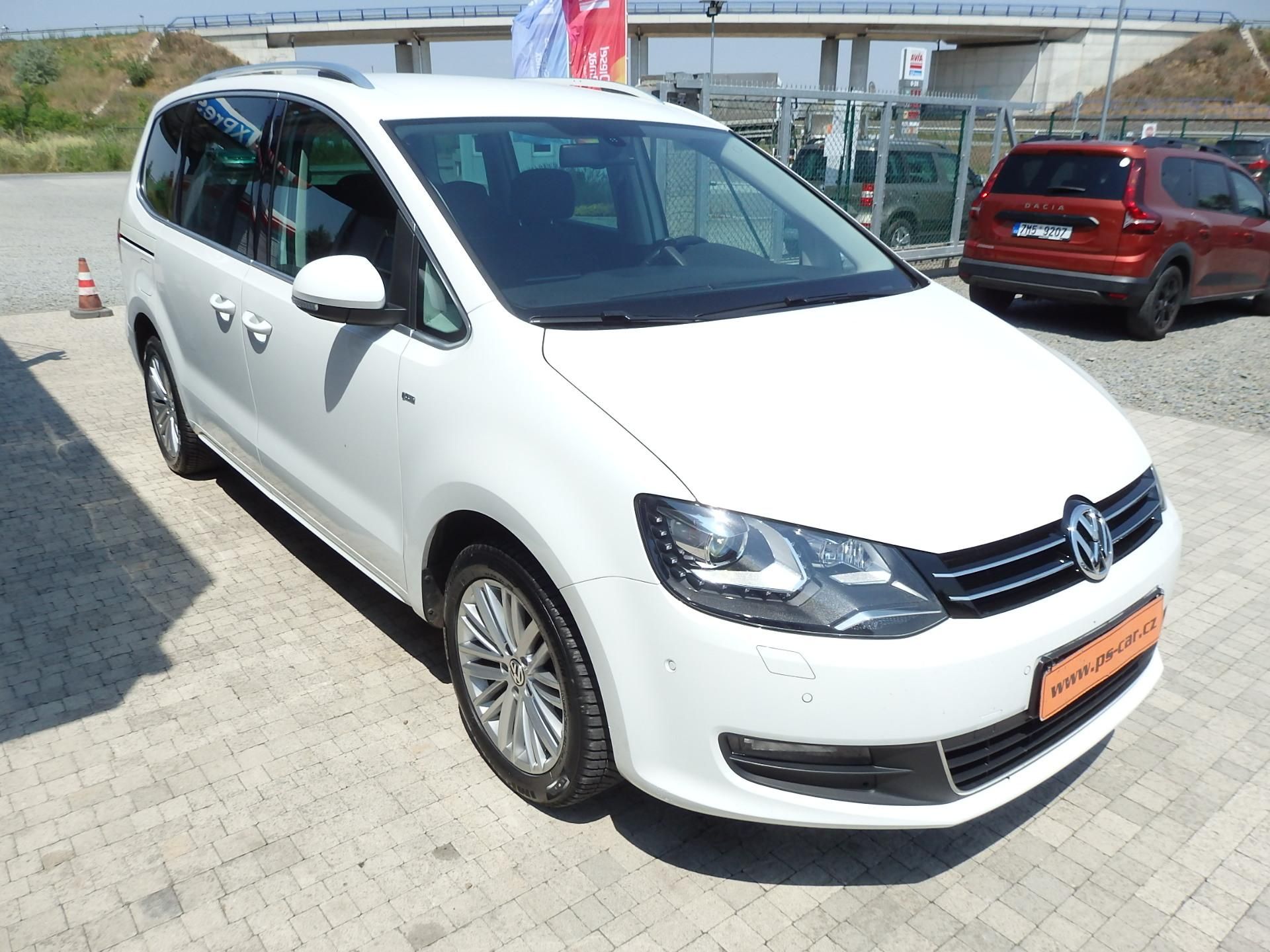 Volkswagen Sharan, 2.0 TDI 103kW DSG, DIGI. KLIMA - fotka 3