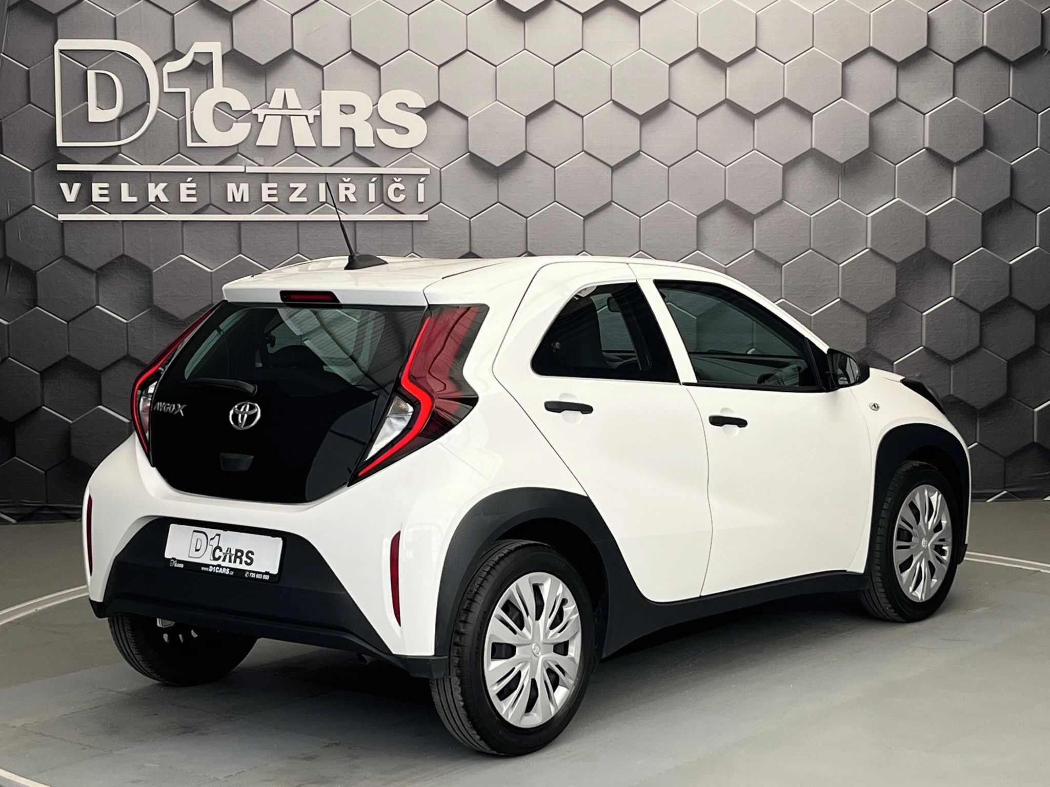 Toyota Aygo, X 1.0 VVT-i 53 kW - fotka 5