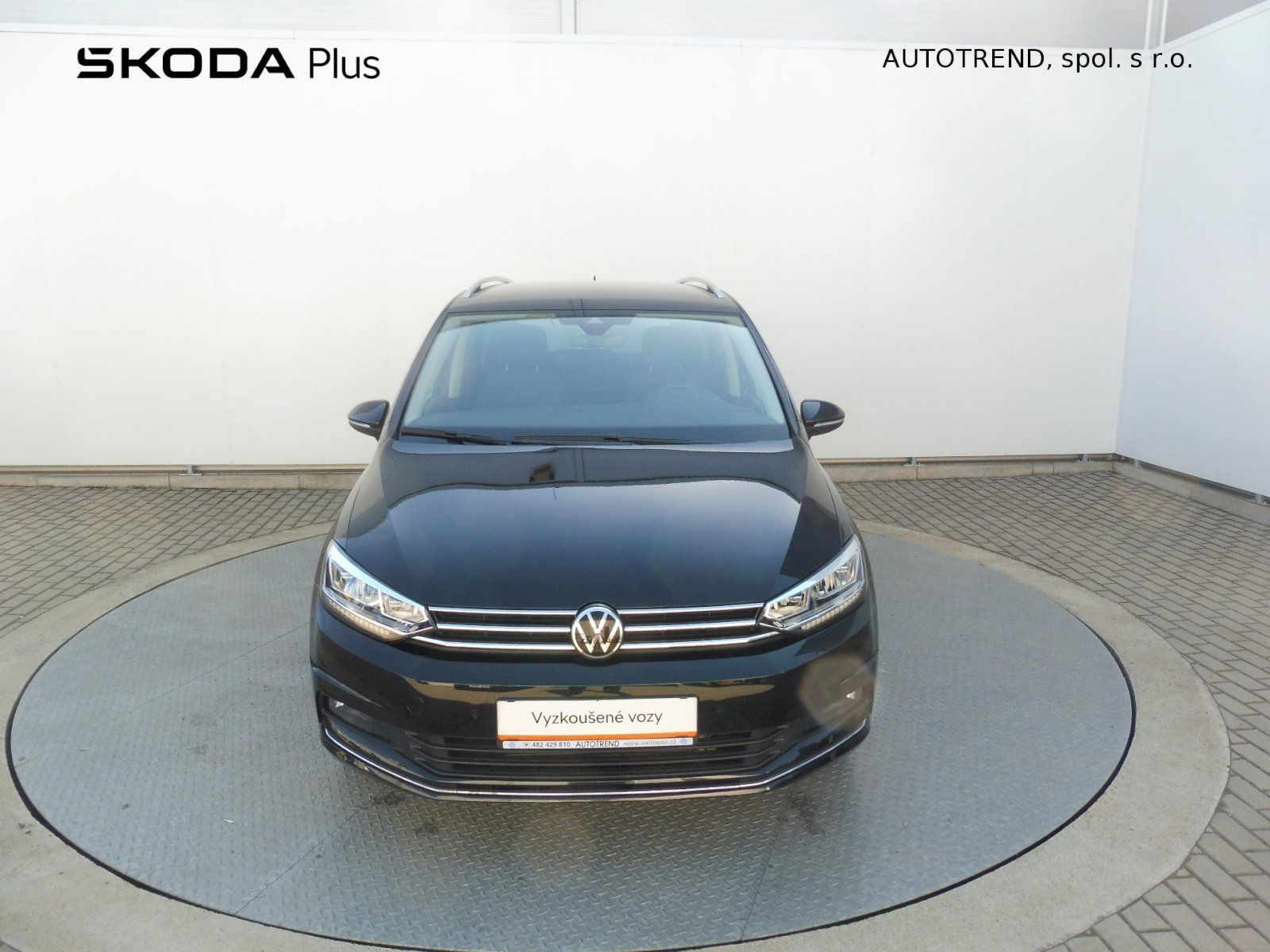 Volkswagen Touran, Highline 1,5 TSI 110kW DSG - fotka 4