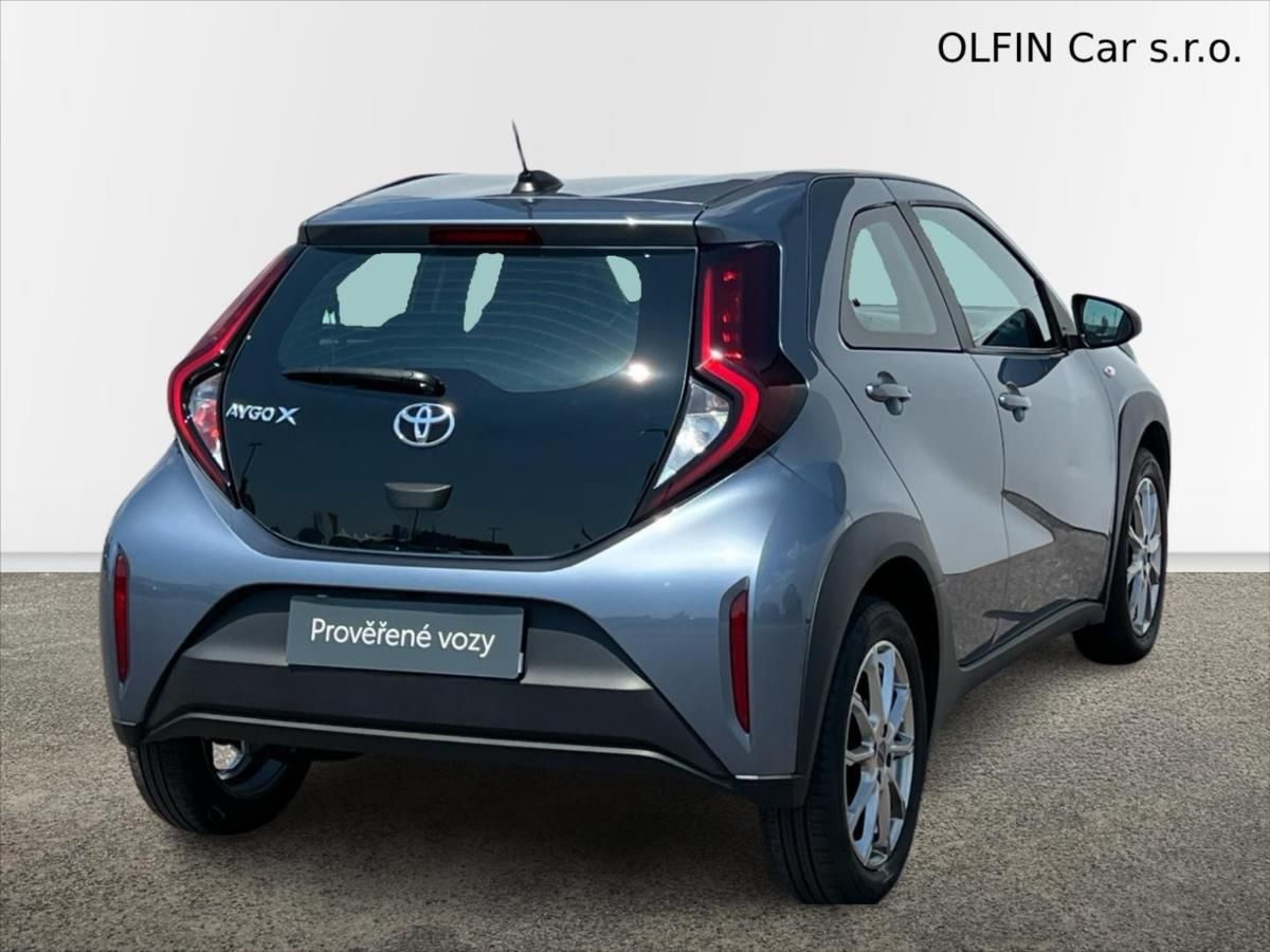 Toyota Aygo, 1,0 VVT-i 53kW COMFORT  X - fotka 2