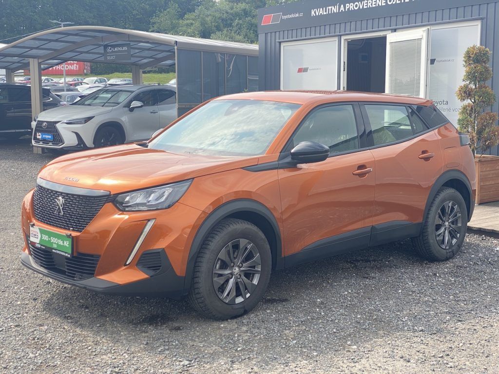 Peugeot 2008, 1.2iT, ČR-1m, manual, 2x kola - fotka 4