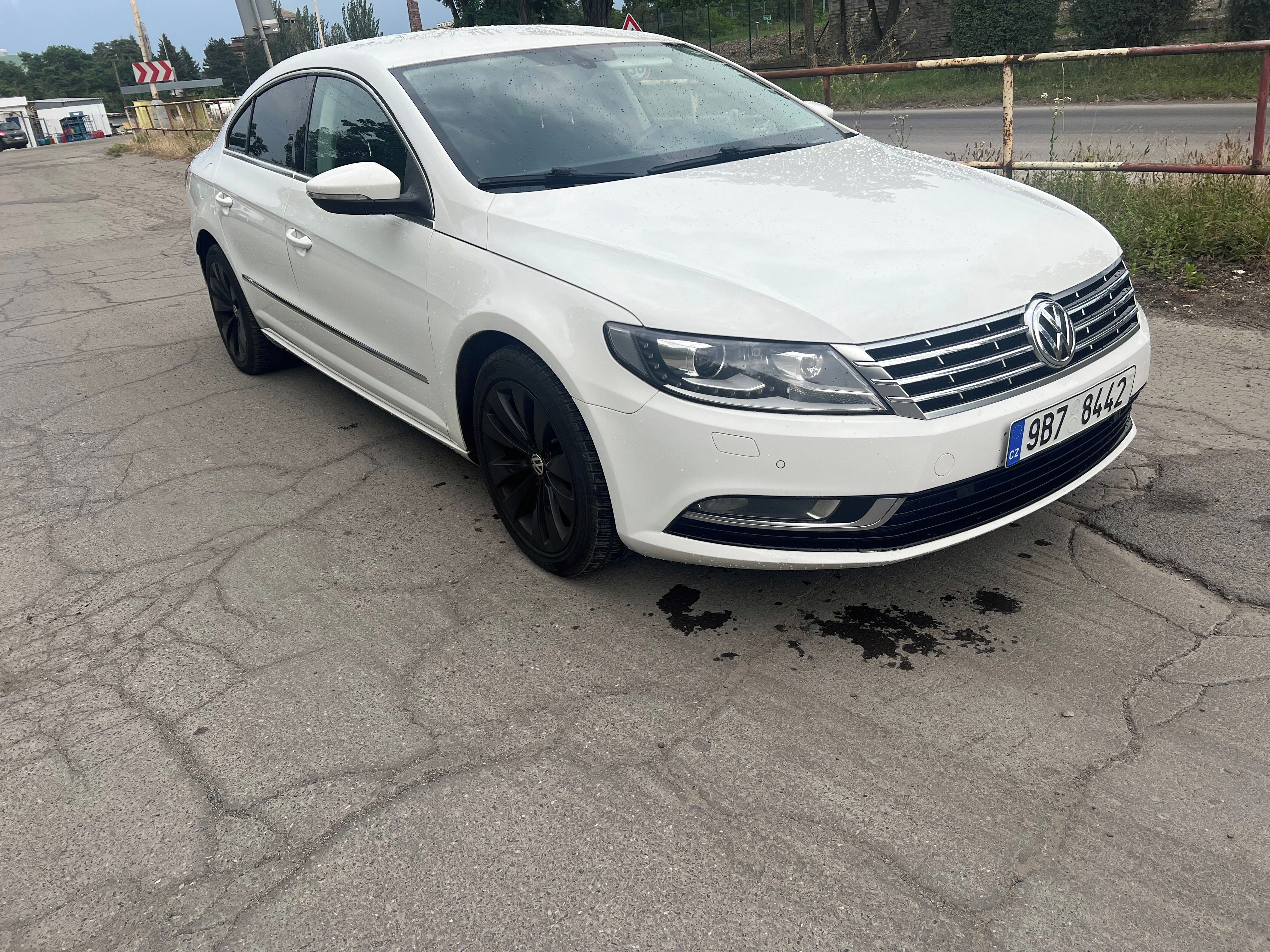 Volkswagen CC, Volkswagen Passat CC 2.0 TDI 1