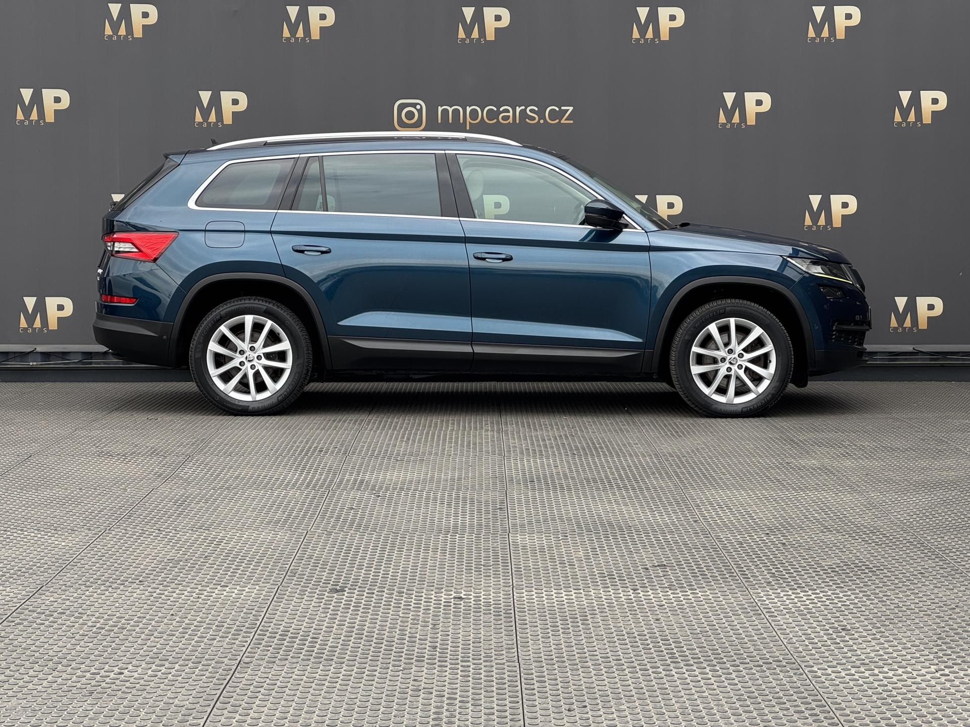 Škoda Kodiaq, 2.0TSi DSG 4X4 Style, ACC PANO - fotka 4