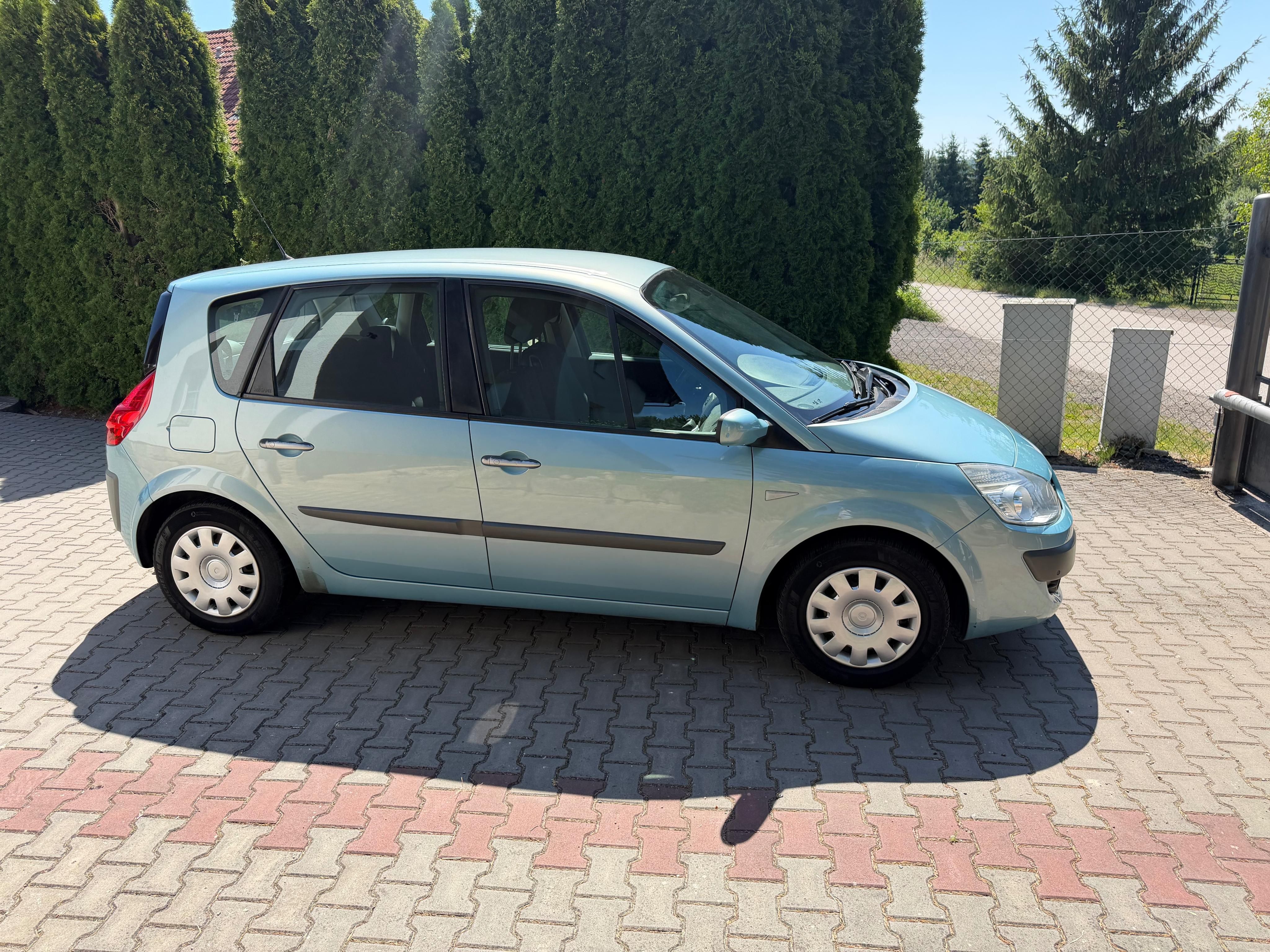 Renault Scénic, 1,6i / 82 kw  , Tažné - fotka 2