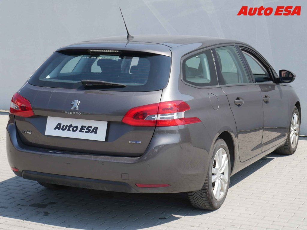 Peugeot 308, 1.6 HDI - fotka 4