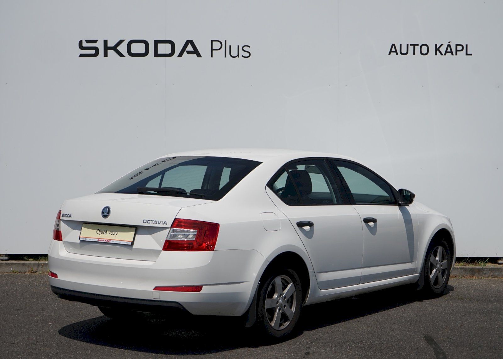 Škoda Octavia, TSI 77 kW Active - fotka 2