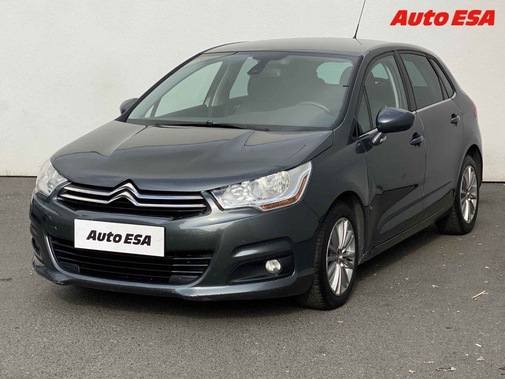 Citroën C4, 1.6 HDi,AT,autoAC,temp - fotka 3