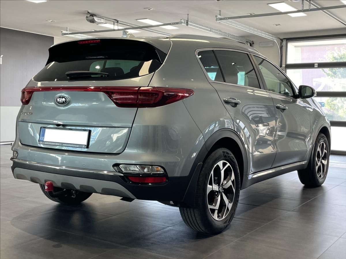 Kia Sportage, 1,6 GDI 132k TOP 4x2 - fotka 4