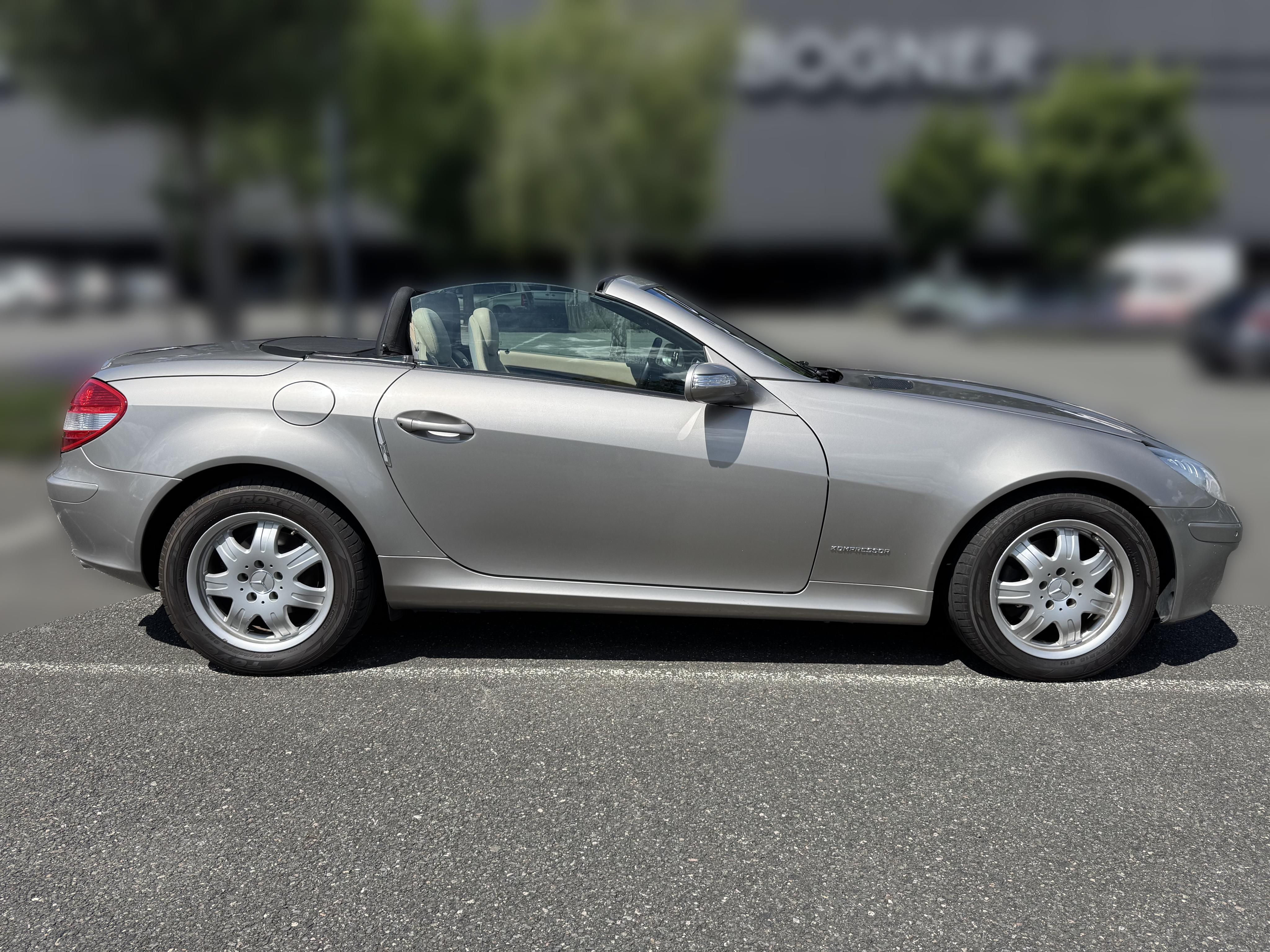 Mercedes-Benz SLK, Mercedes SLK 200 Kompressor - fotka 5