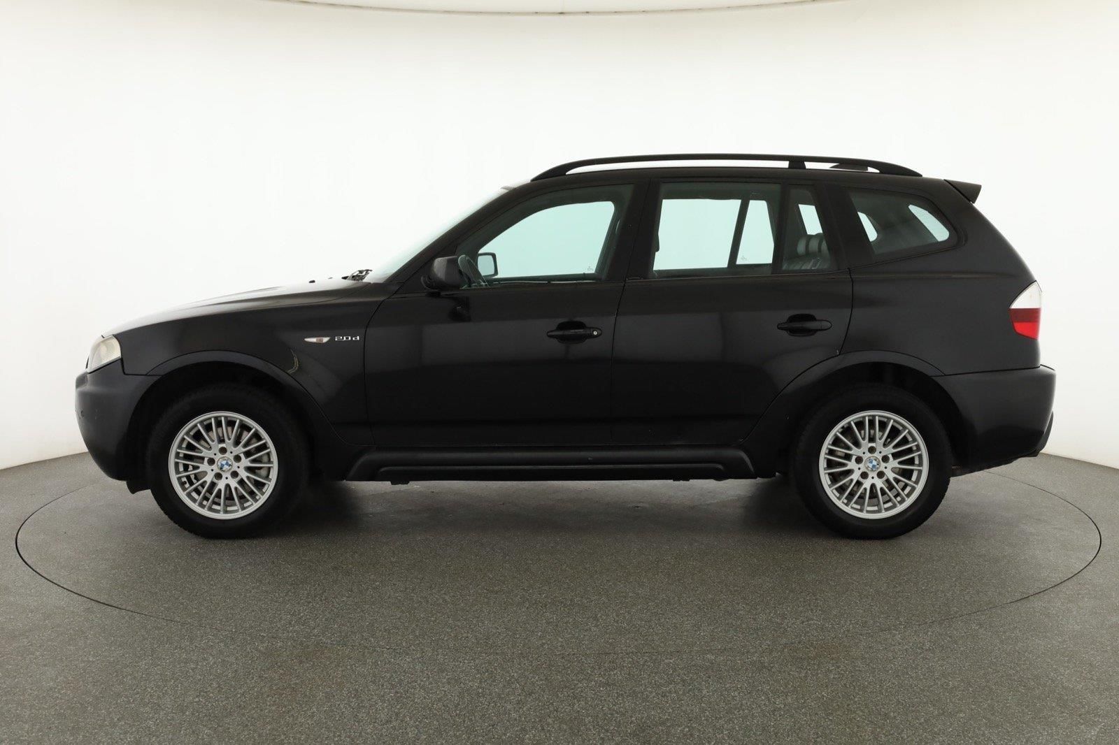 BMW X3, 2.0d, 4X4, Kožené sedačky - fotka 3
