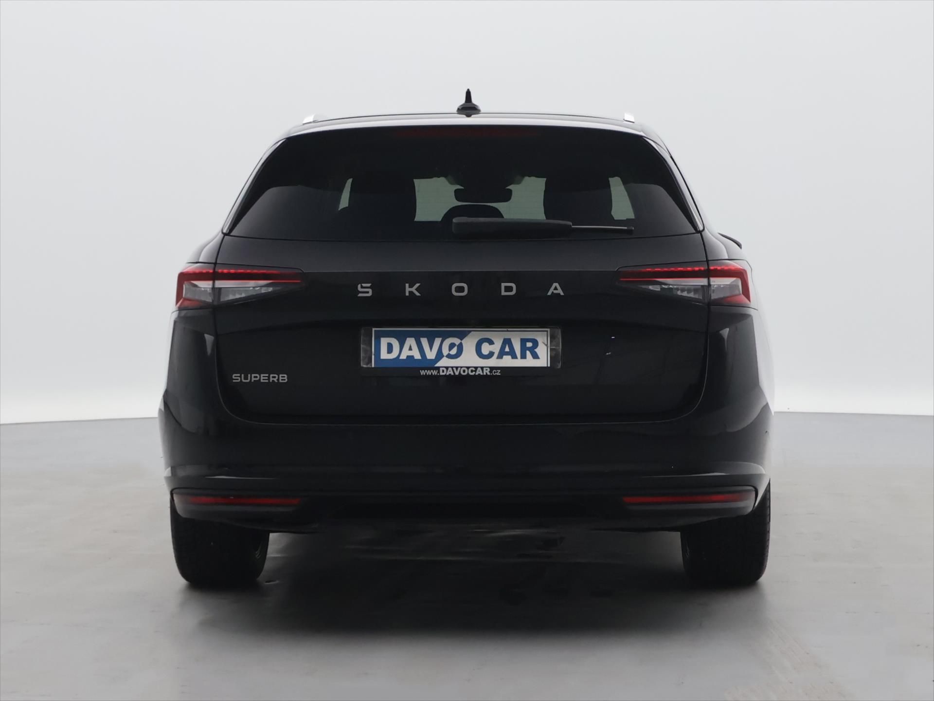 Škoda Superb, 2,0 TSI 110KW SELECTION - fotka 6