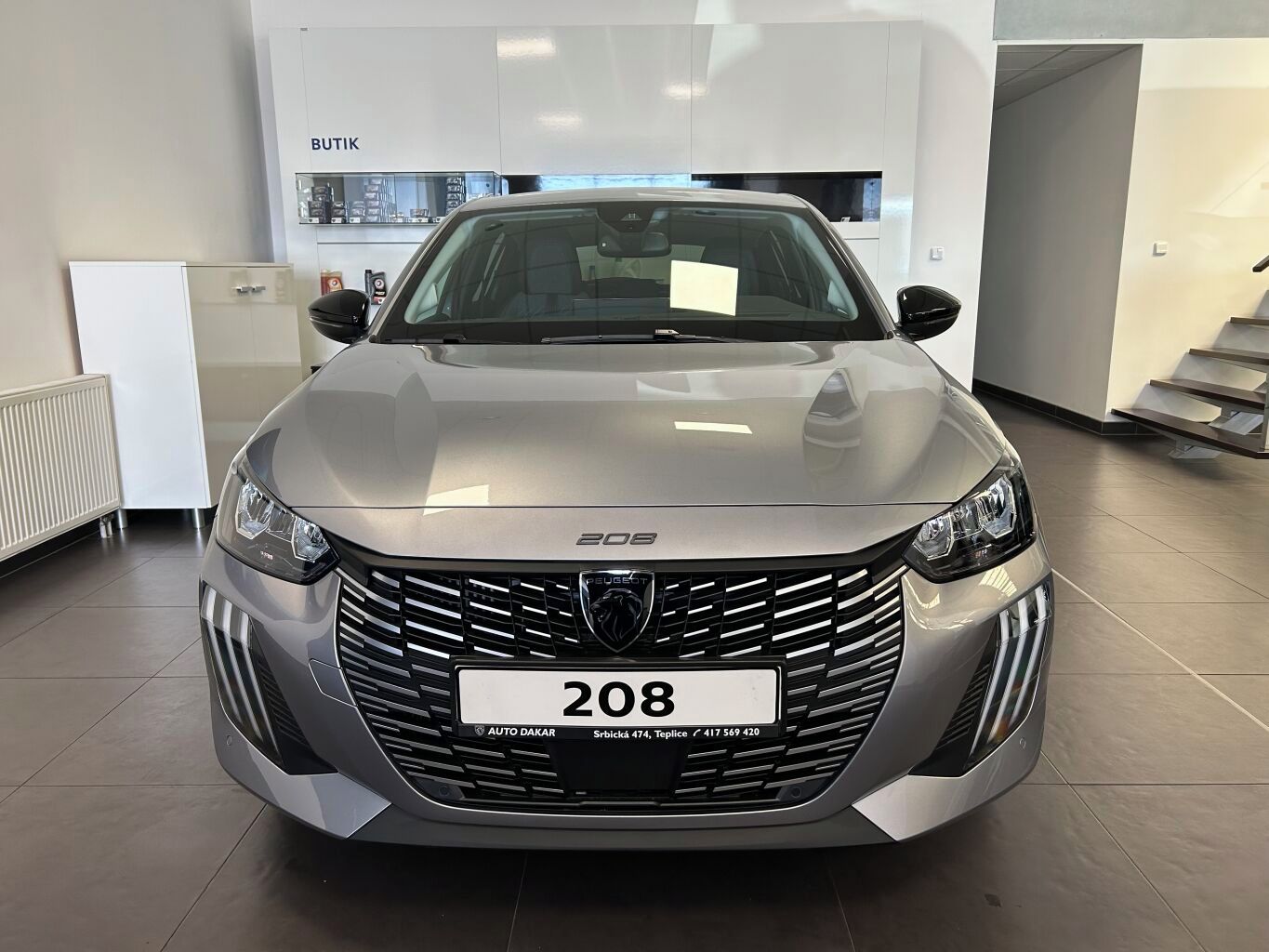 Peugeot 208, BUSINESS Hybrid 110 e-DCS6 - fotka 2