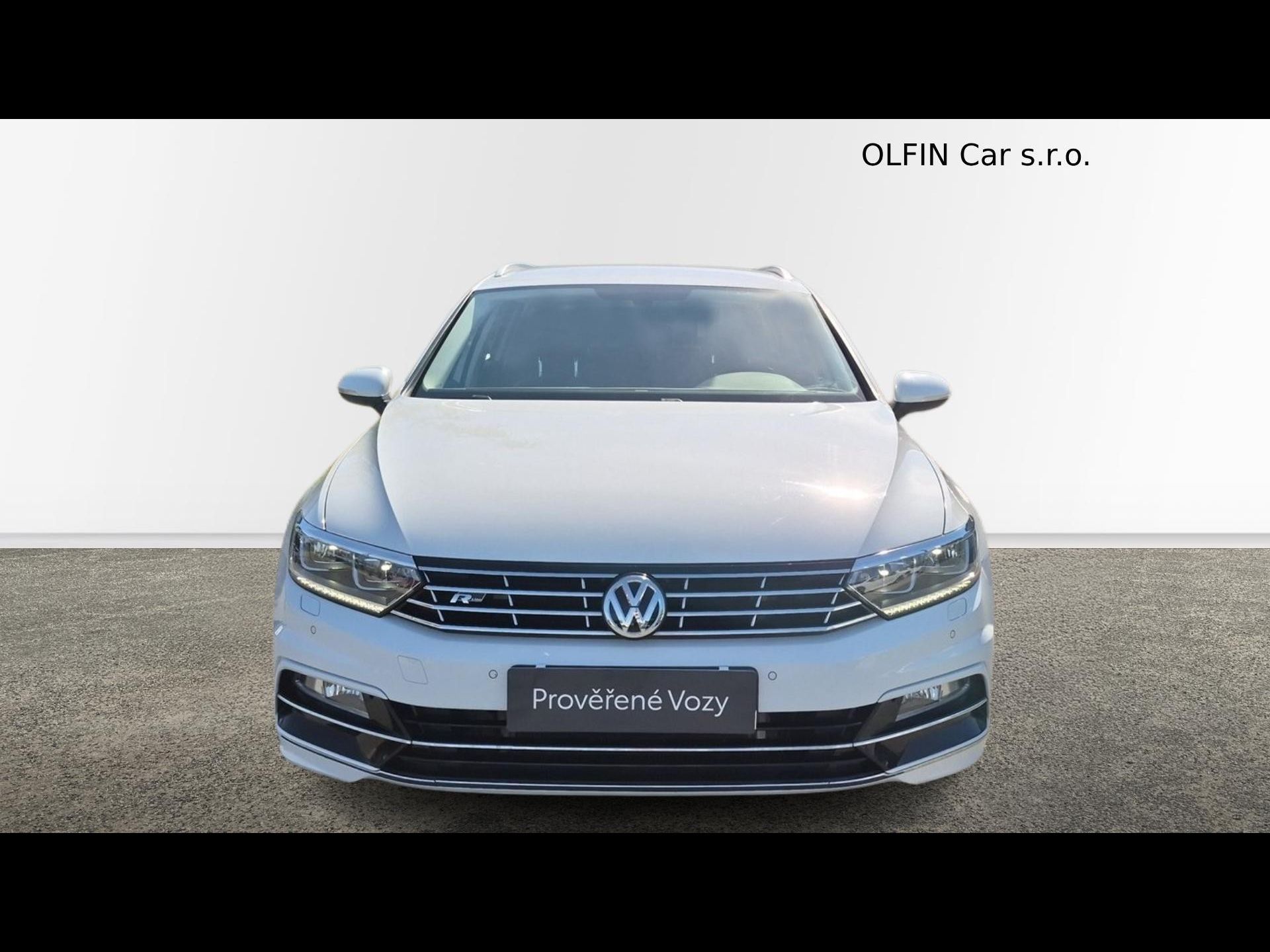 Volkswagen Passat, 2.0 TDI 110kw R-Line - fotka 4