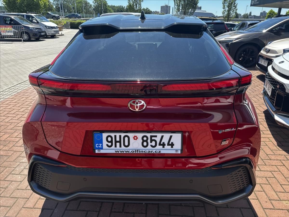 Toyota C-HR, 1,8 GR Sport - fotka 4
