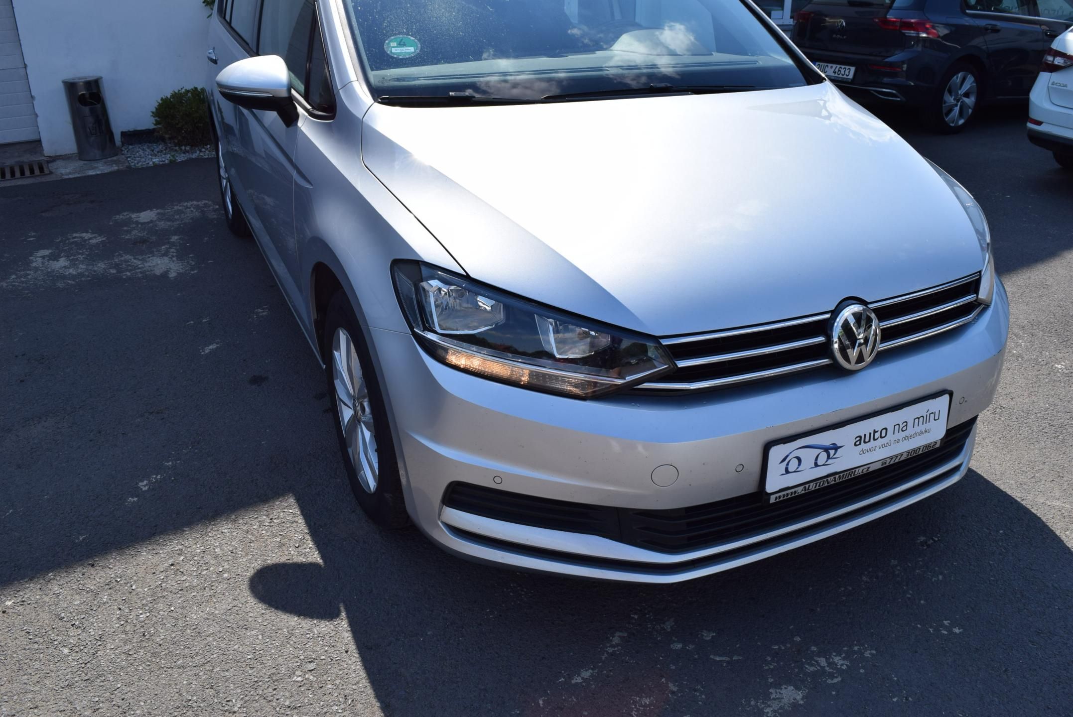 Volkswagen Touran, 1.5TSI 110kw CLBMT 7MÍST TAŽNÉ - fotka 4