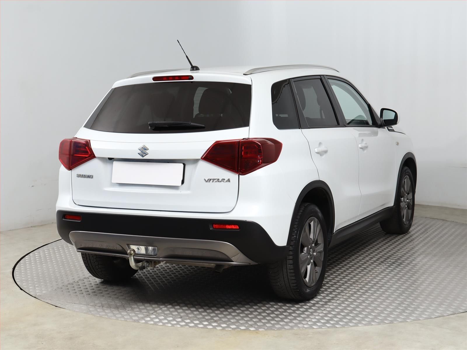 Suzuki Vitara, 1.4 BoosterJet, Automat - fotka 5
