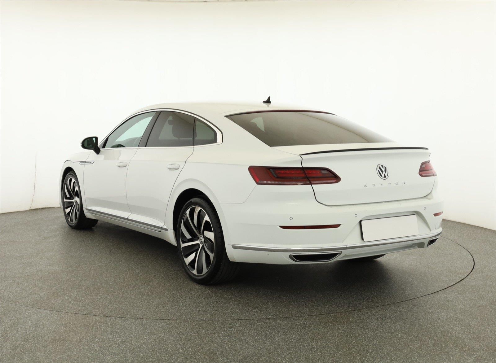 Volkswagen Arteon, 2.0 TDI, R-line, Automat - fotka 4