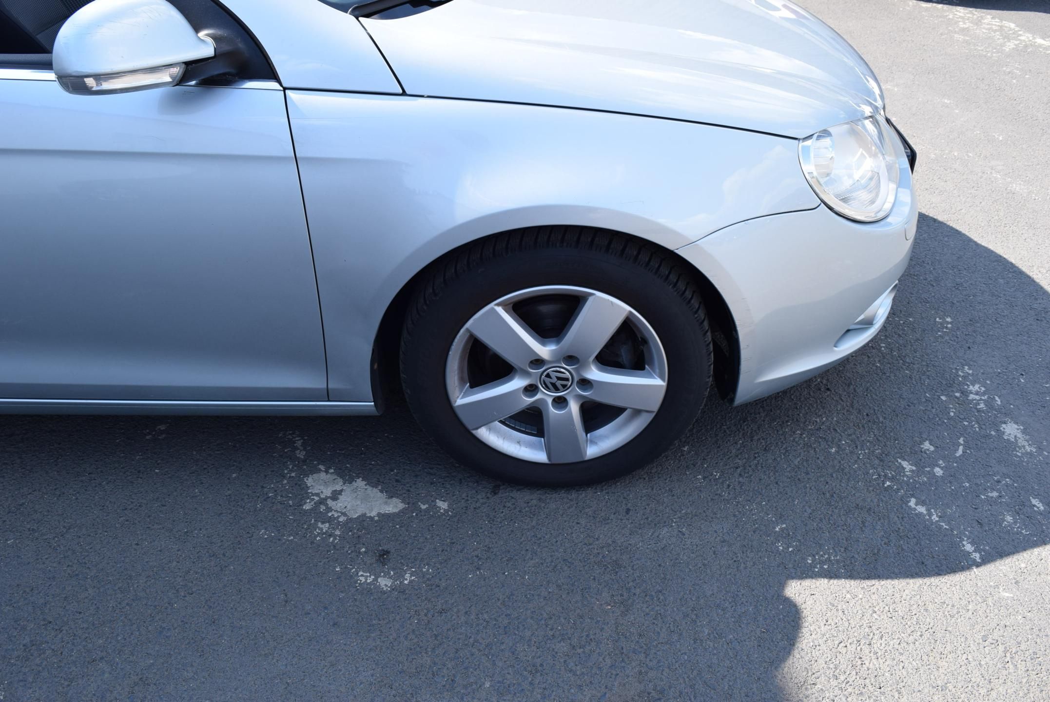 Volkswagen Eos, 1.6FSI 85kw TAŽNÉ NOVÉ ROZVODY - fotka 5