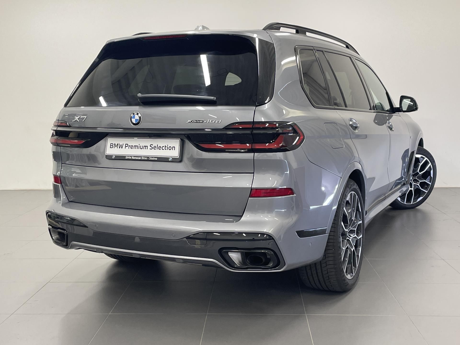 BMW X7, X7 xDrive40d - fotka 3