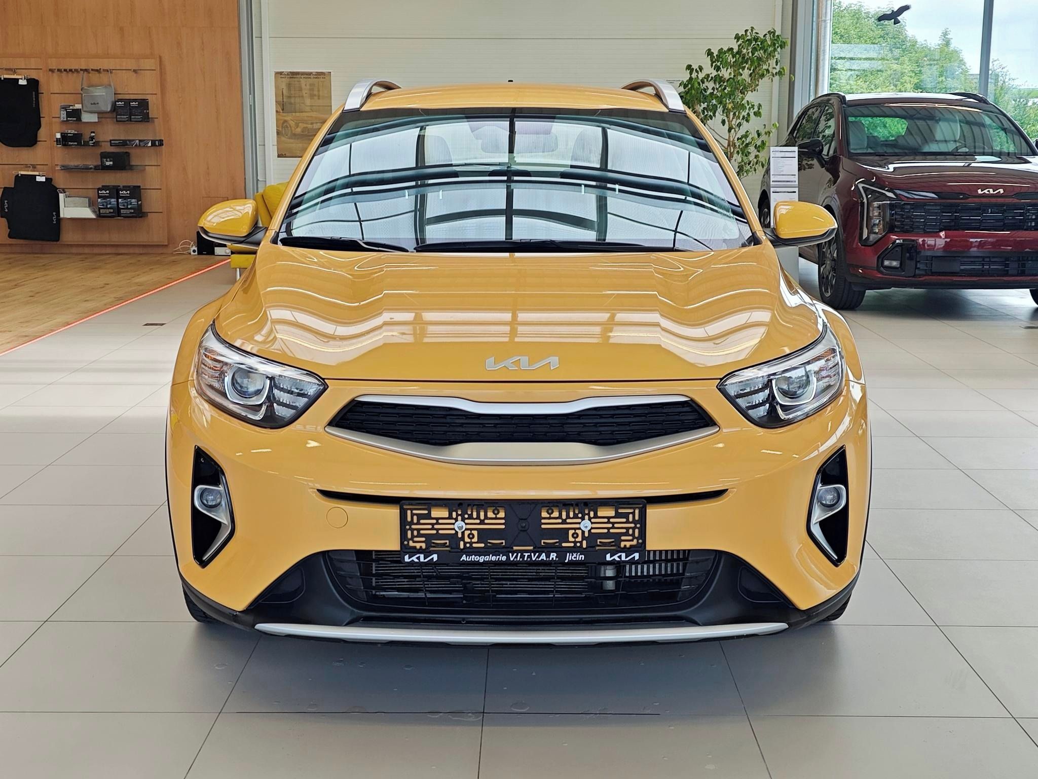 Kia Stonic, 1,0 TGDi Spin 7DCT - fotka 2