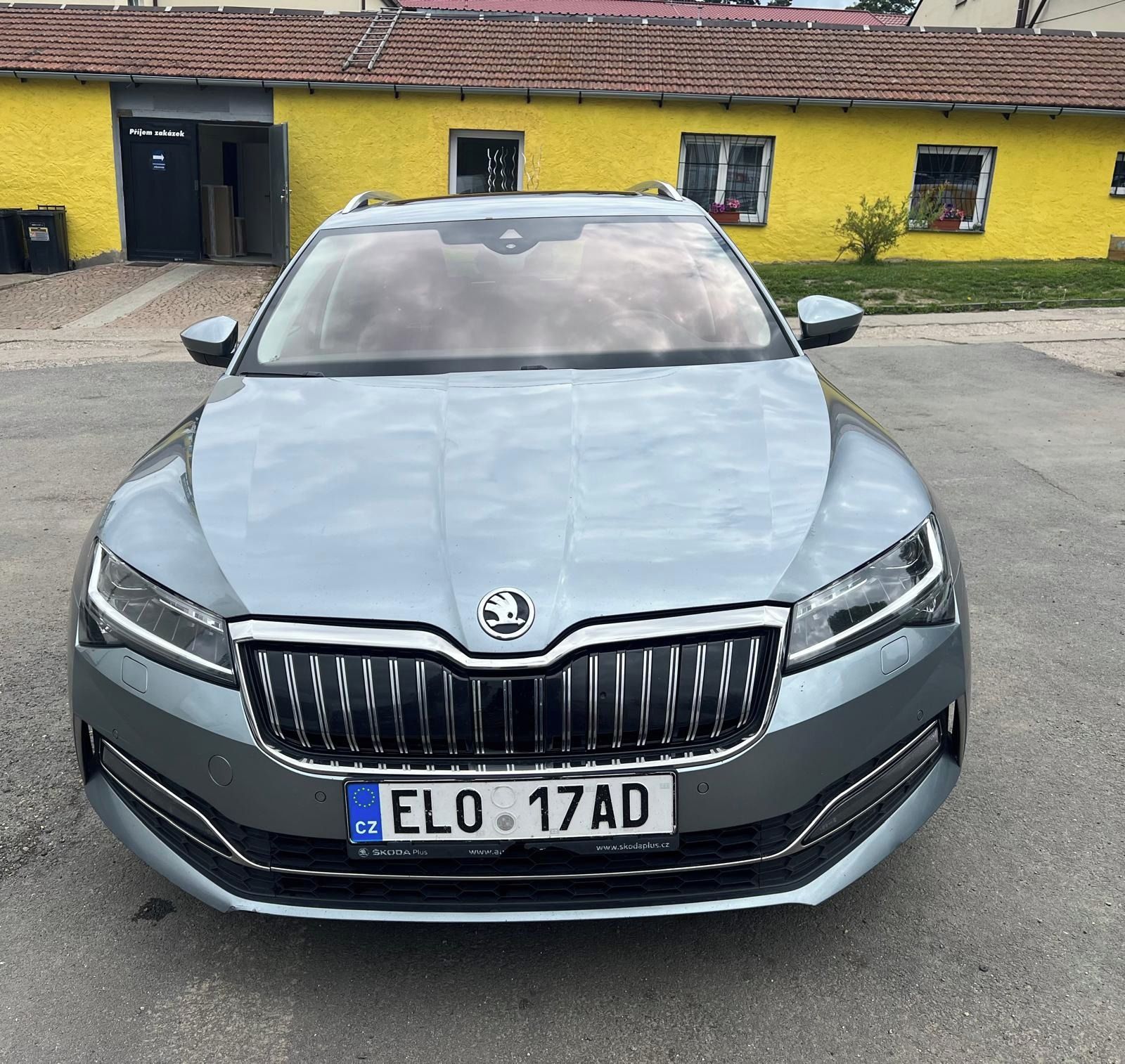 Škoda Superb, iV L&K 1.4 115 kW hybrid - fotka 3