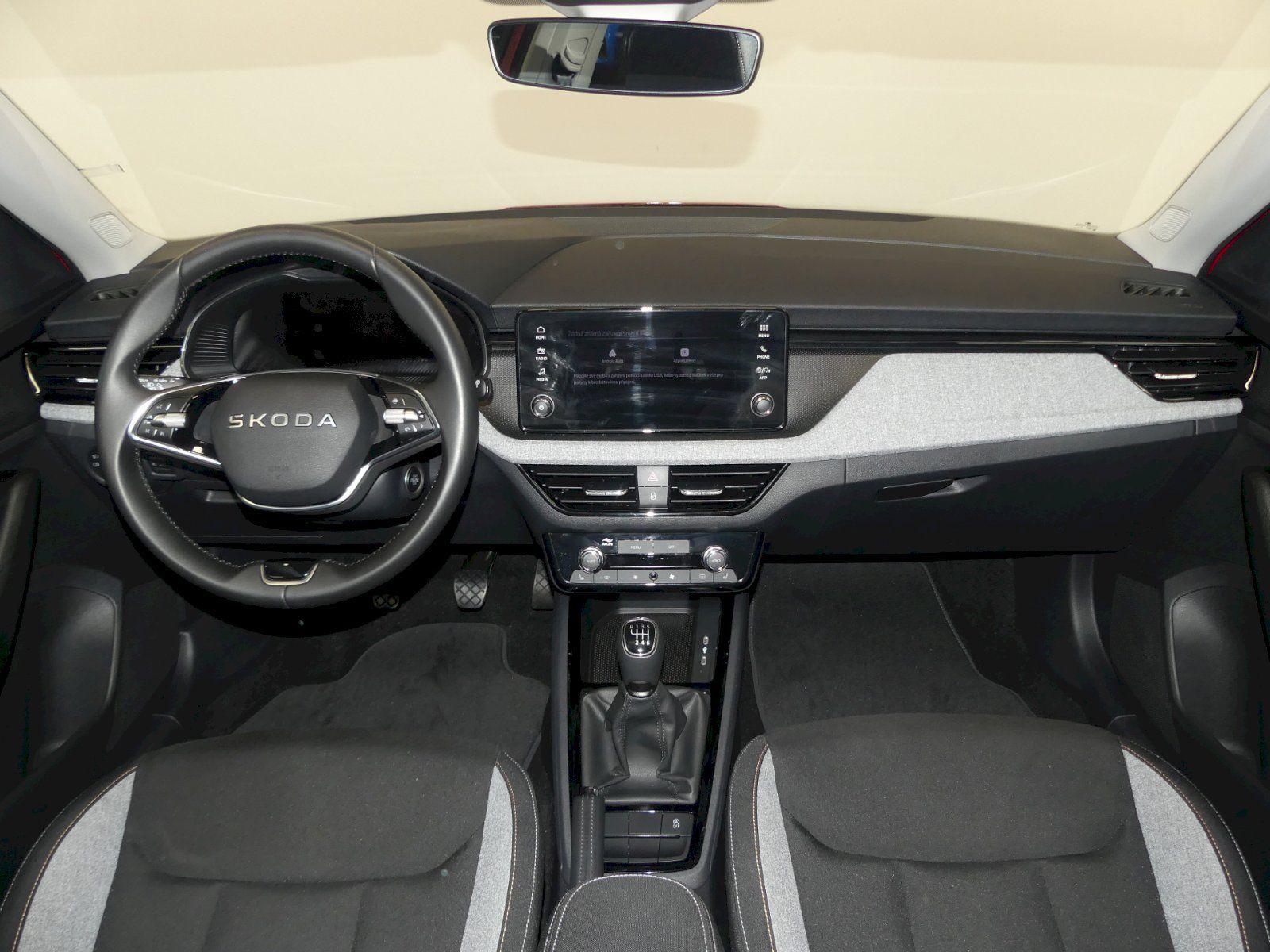 Škoda Scala, Selection 1.0 TSI 85kW - fotka 5