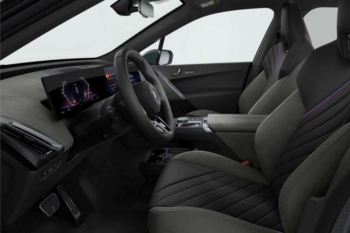 BMW iX, xDrive45 - fotka 3