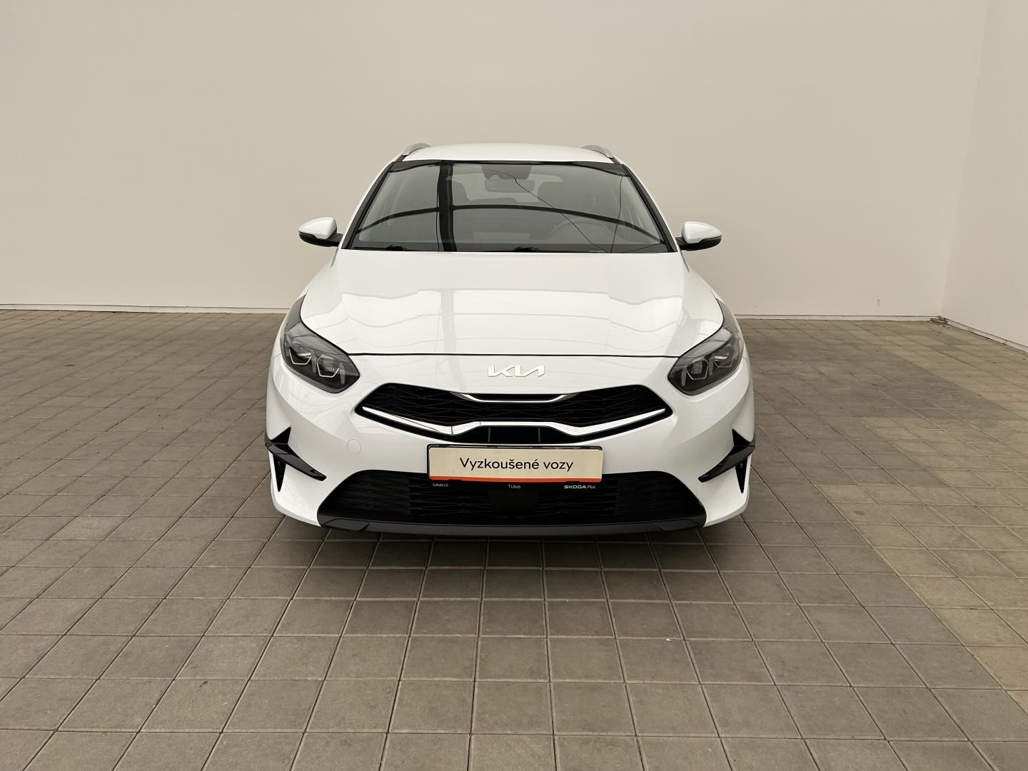 Kia Cee´d, 1.5T -GDI 118kW TOP - fotka 4