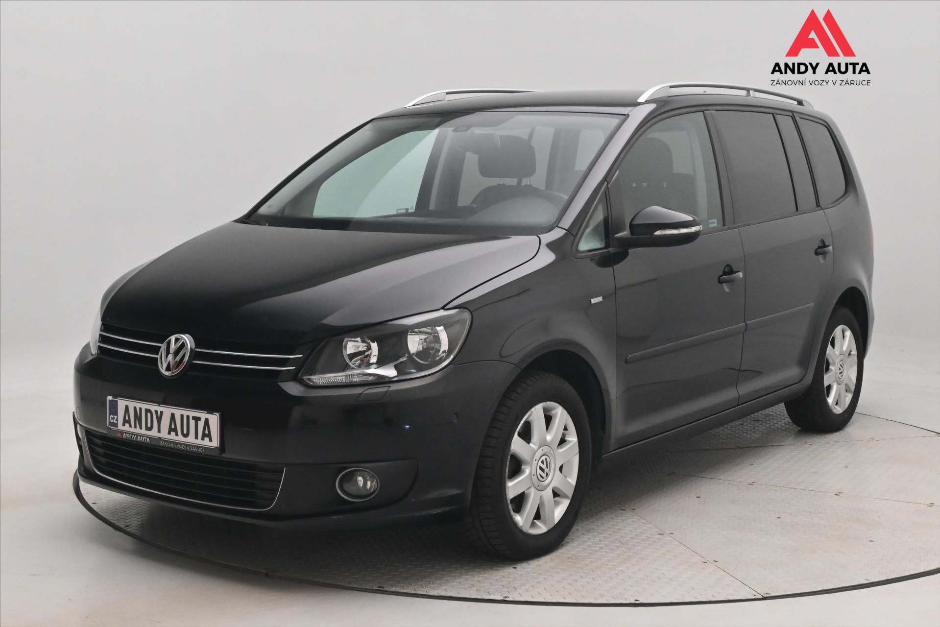 Volkswagen Touran, 2,0 TDI 103kW DSG 7 míst nová