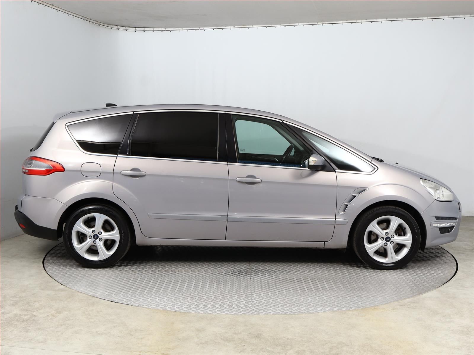 Ford S-MAX, 2.0 TDCi - fotka 6