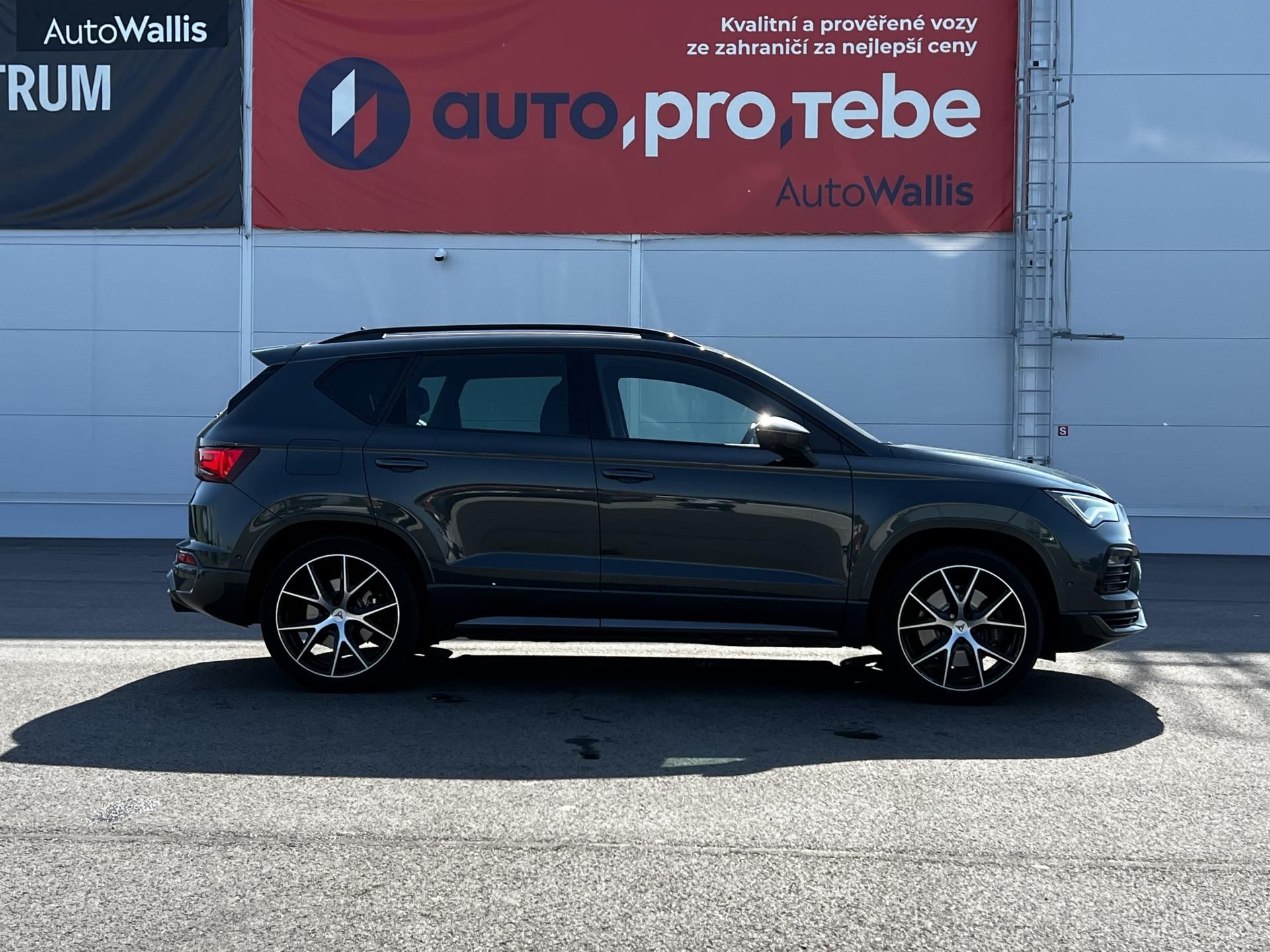 Cupra Ateca, 2.0TSI DSG 221kW 1.Maj DPH TZ - fotka 3