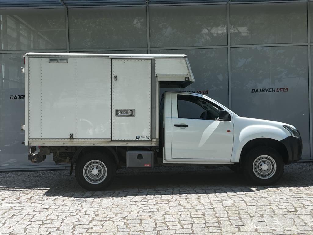 Isuzu D-Max, 1,9 SC skříň  6 M/T L 4x4 - fotka 4