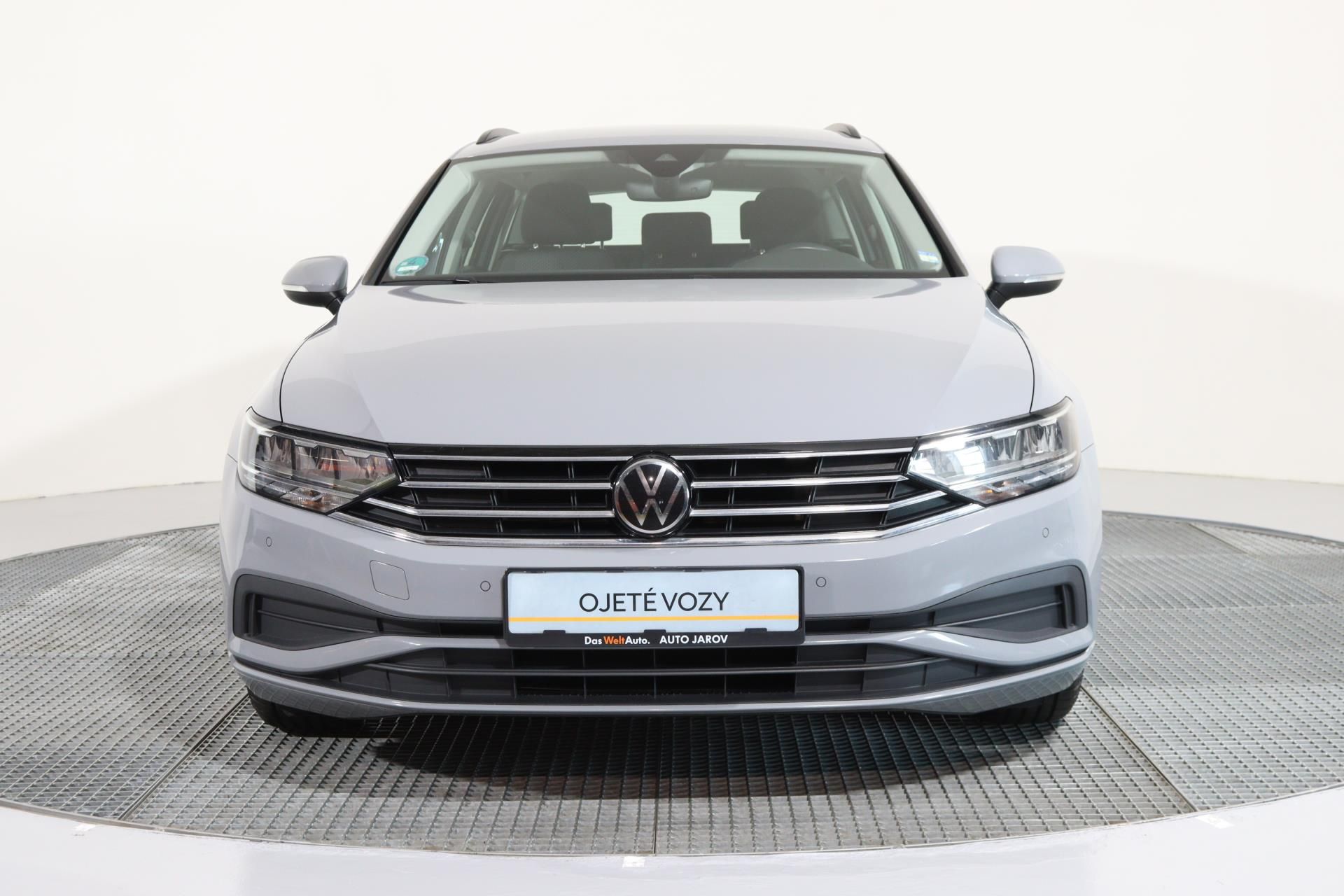 Volkswagen Passat, VARIANT 2,0 TDI BASIC /LED,ACC - fotka 4