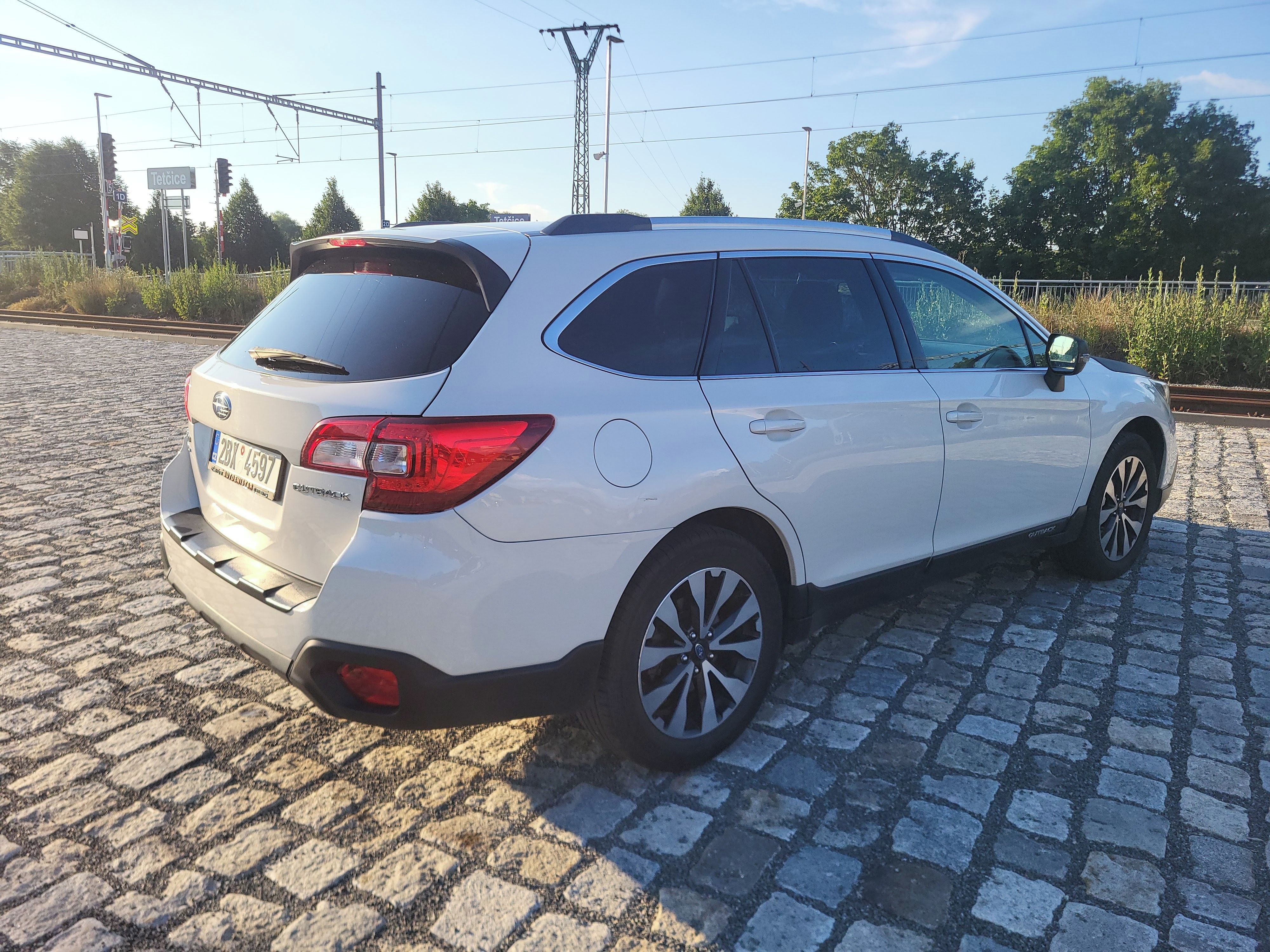 Subaru Outback, garážovaný vůz - fotka 5