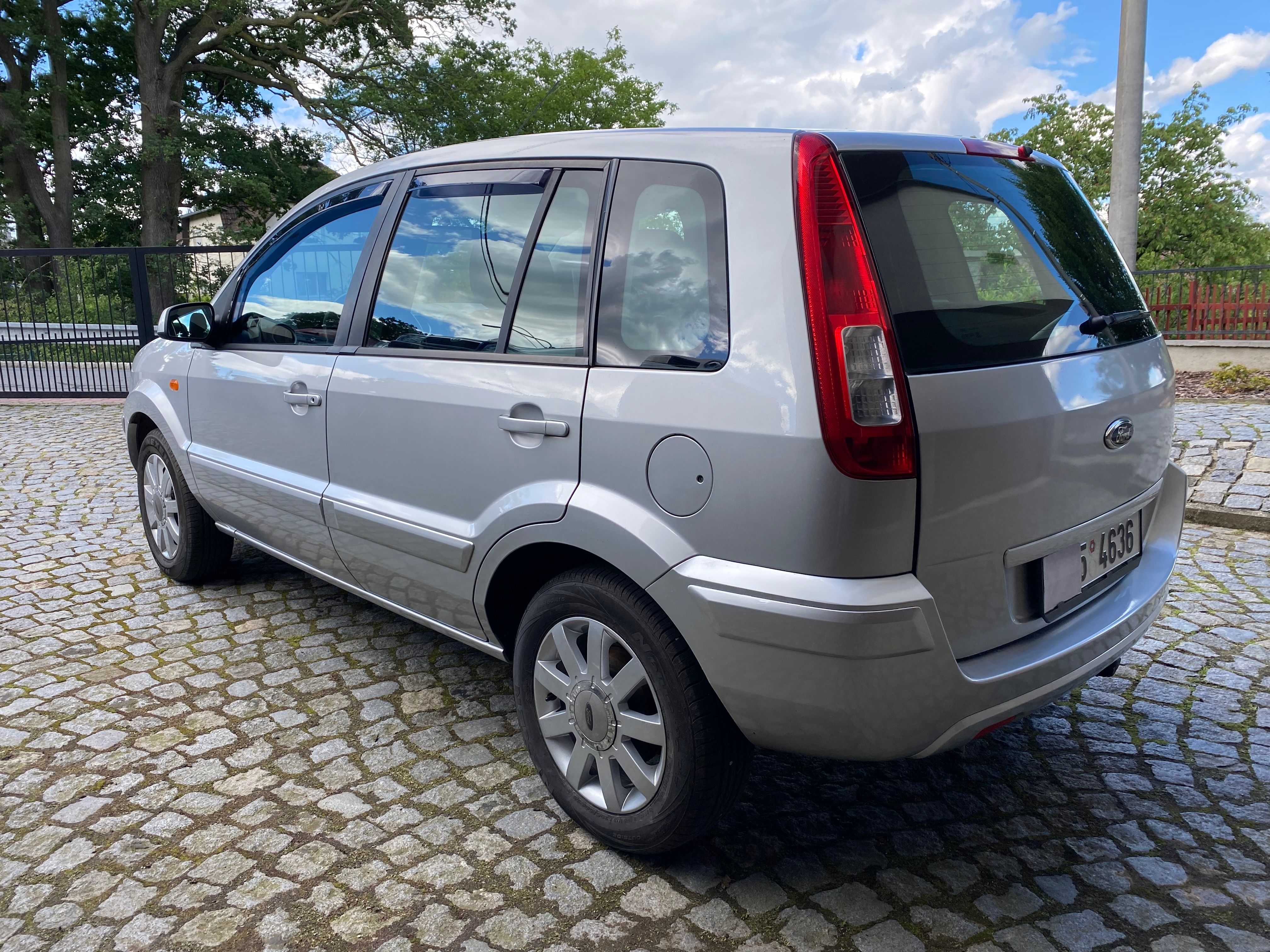 Ford Fusion, rozvody 147km,,olej+filtry 162 - fotka 4