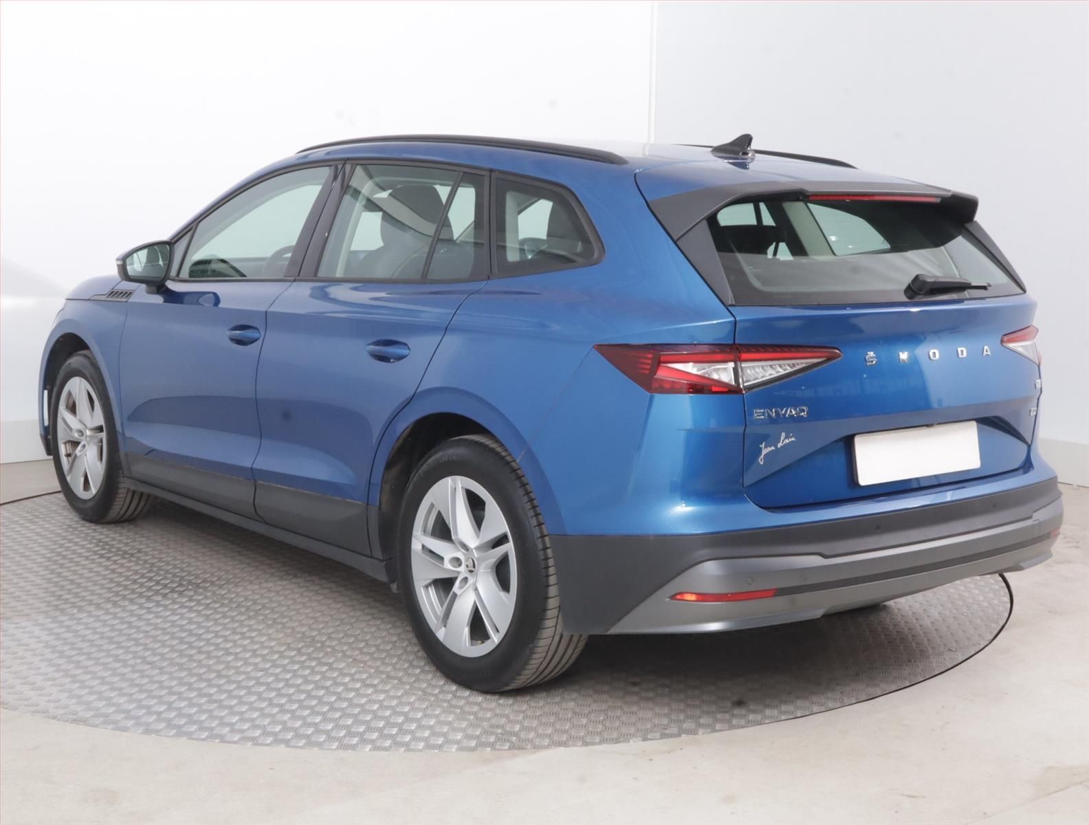 Škoda Enyaq iV, 60 (62 kWh), SoH 94%, Záruka - fotka 4