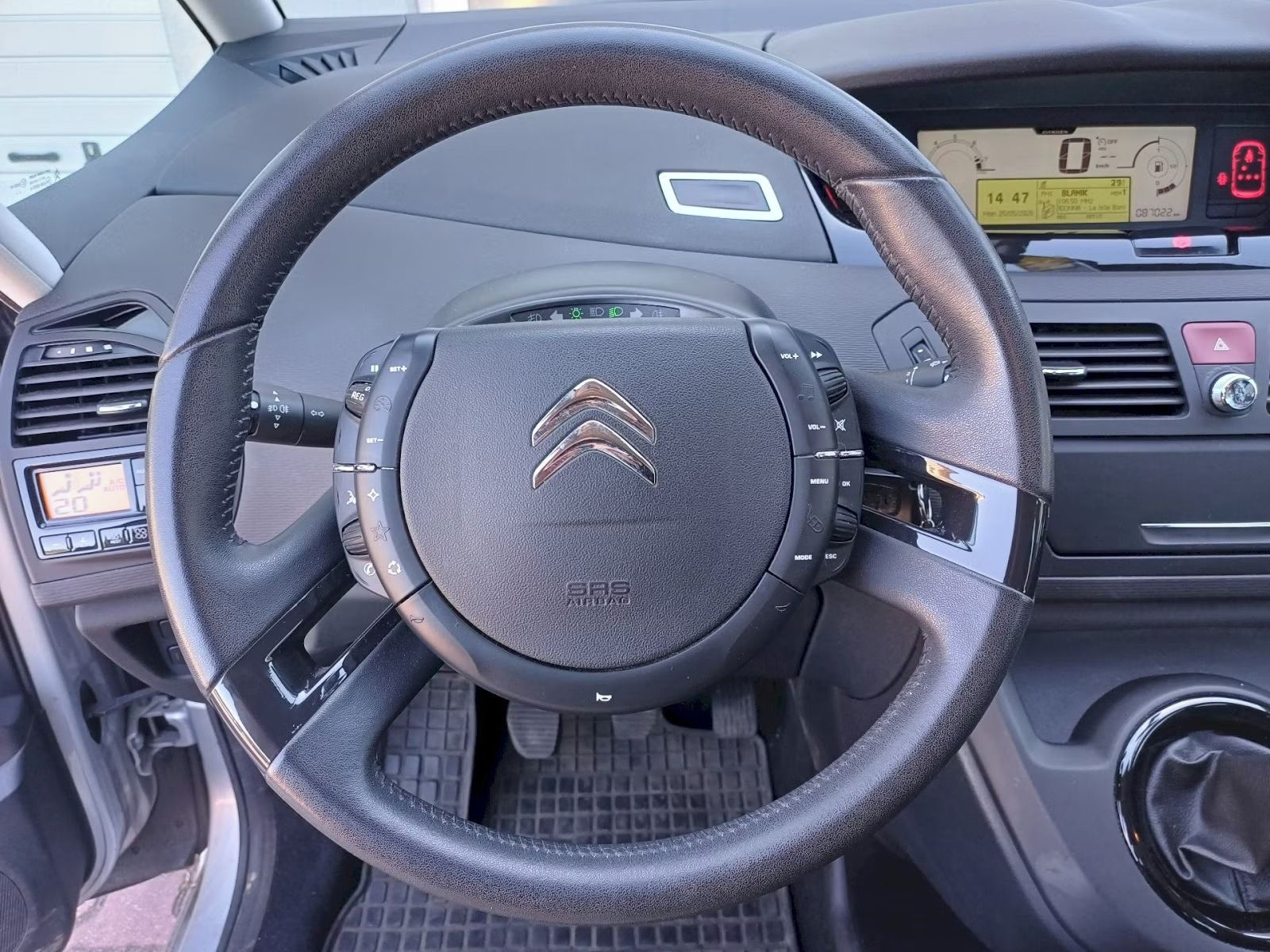 Citroën C4 Picasso - fotka 5