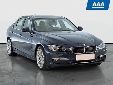 320 d, Kůže, Navi