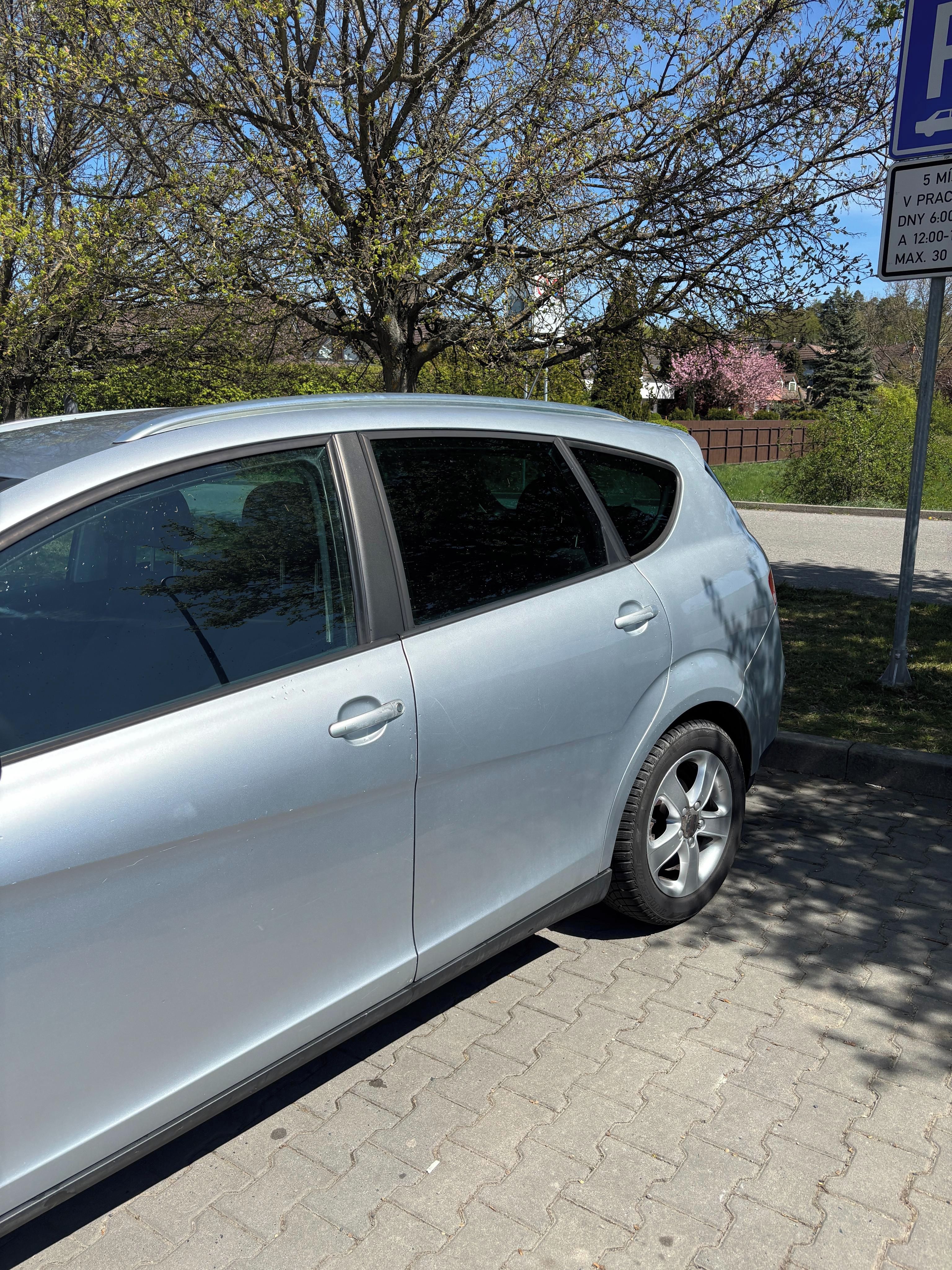 Seat Altea, Seat Altea XL v pěkném stavu - fotka 3