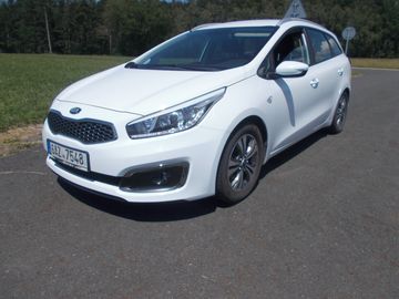 1,6 CRDi koup v ČR 2 majitel