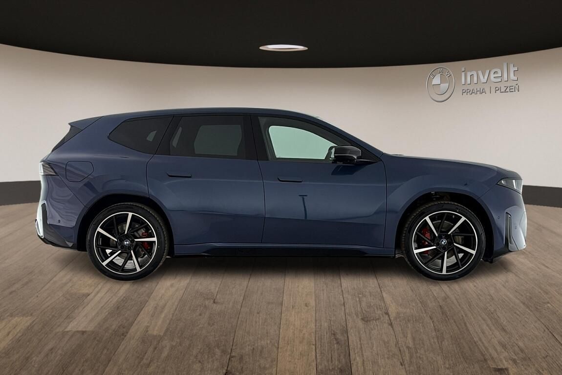 BMW iX3, 50 xDrive - fotka 2