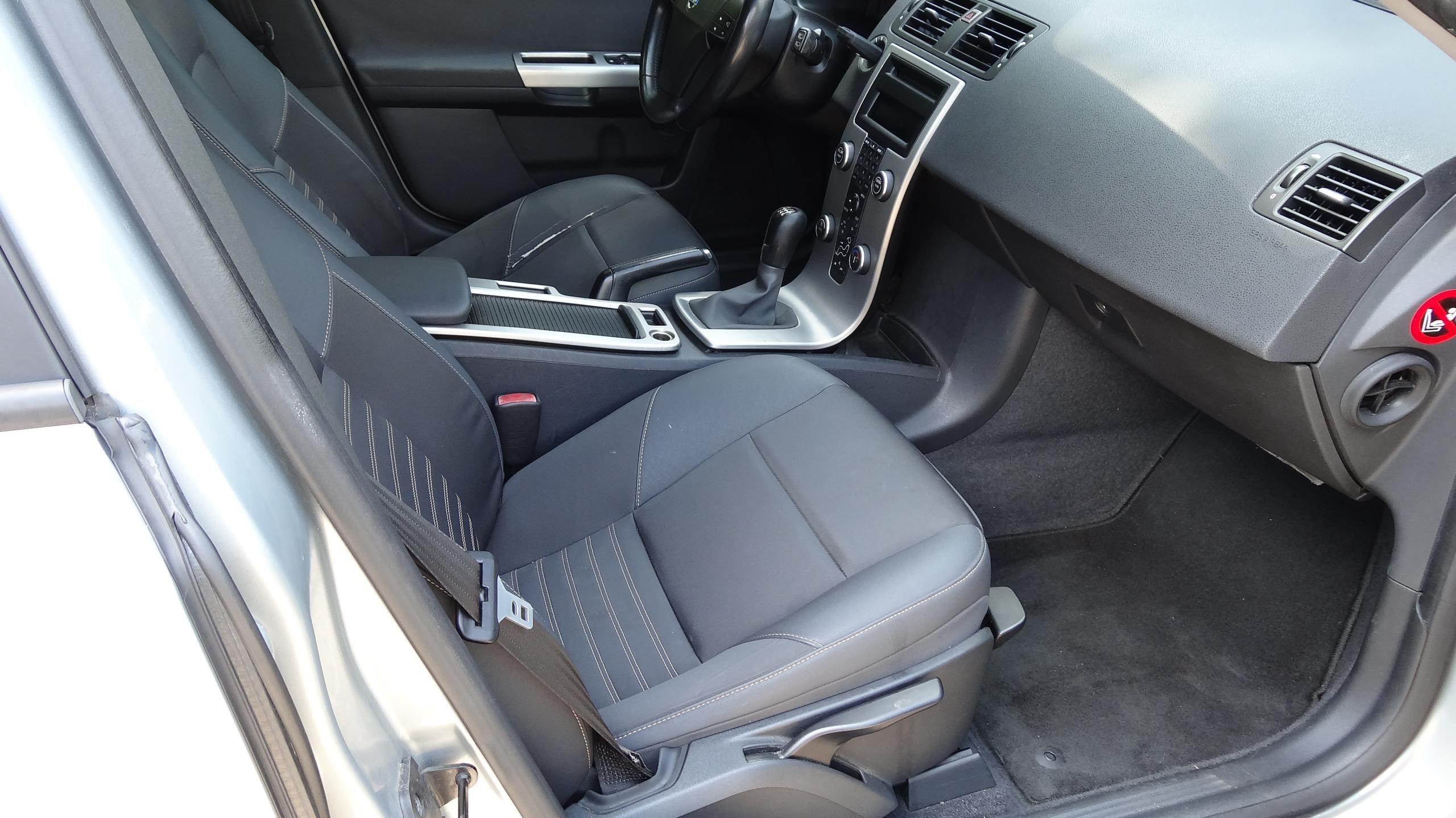 Volvo V50, Kombi 2.0TDi - fotka 5